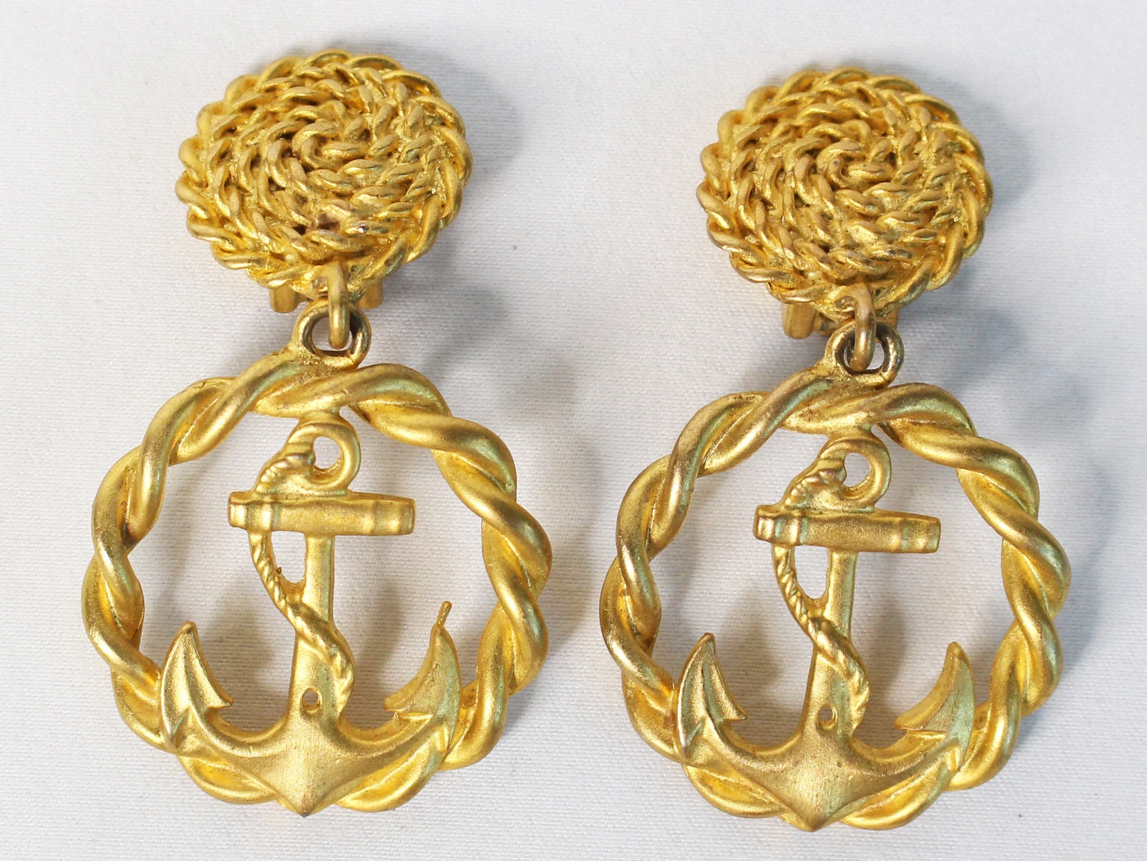 Nautical Anchor Statement Earrings Vintage Matte Gold Swinging Clips - Image 2