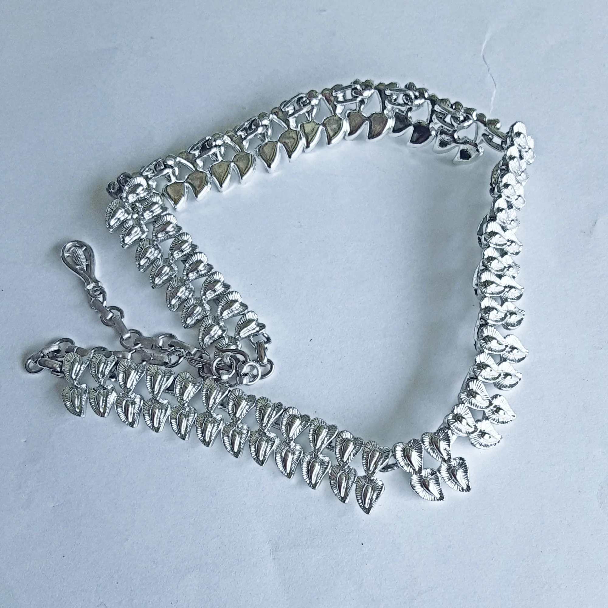 Necklace Double Leaf Silvertone Choker Plus By Coro - Image 5
