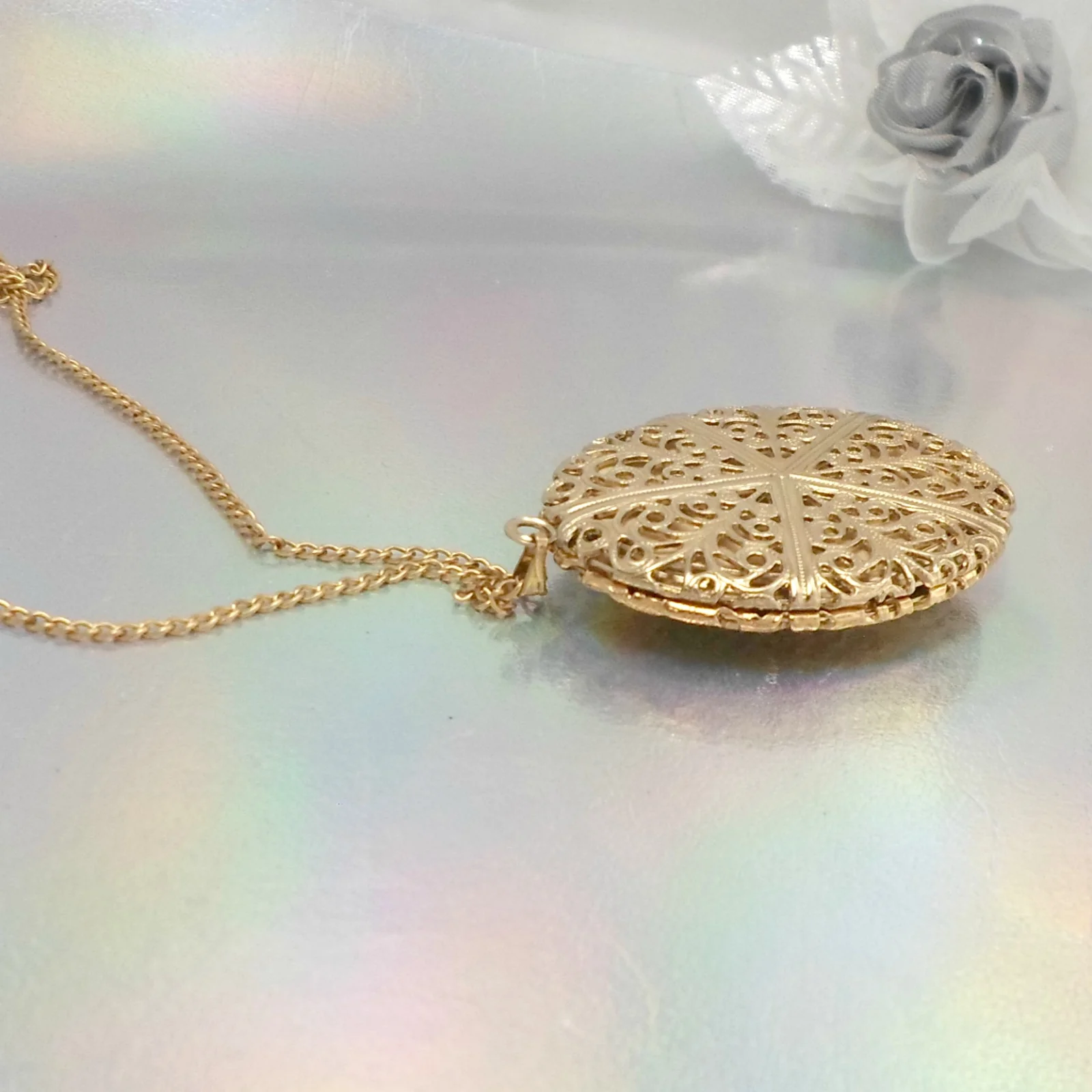 Necklace Oval Locket Faux Sandstone - Image 5