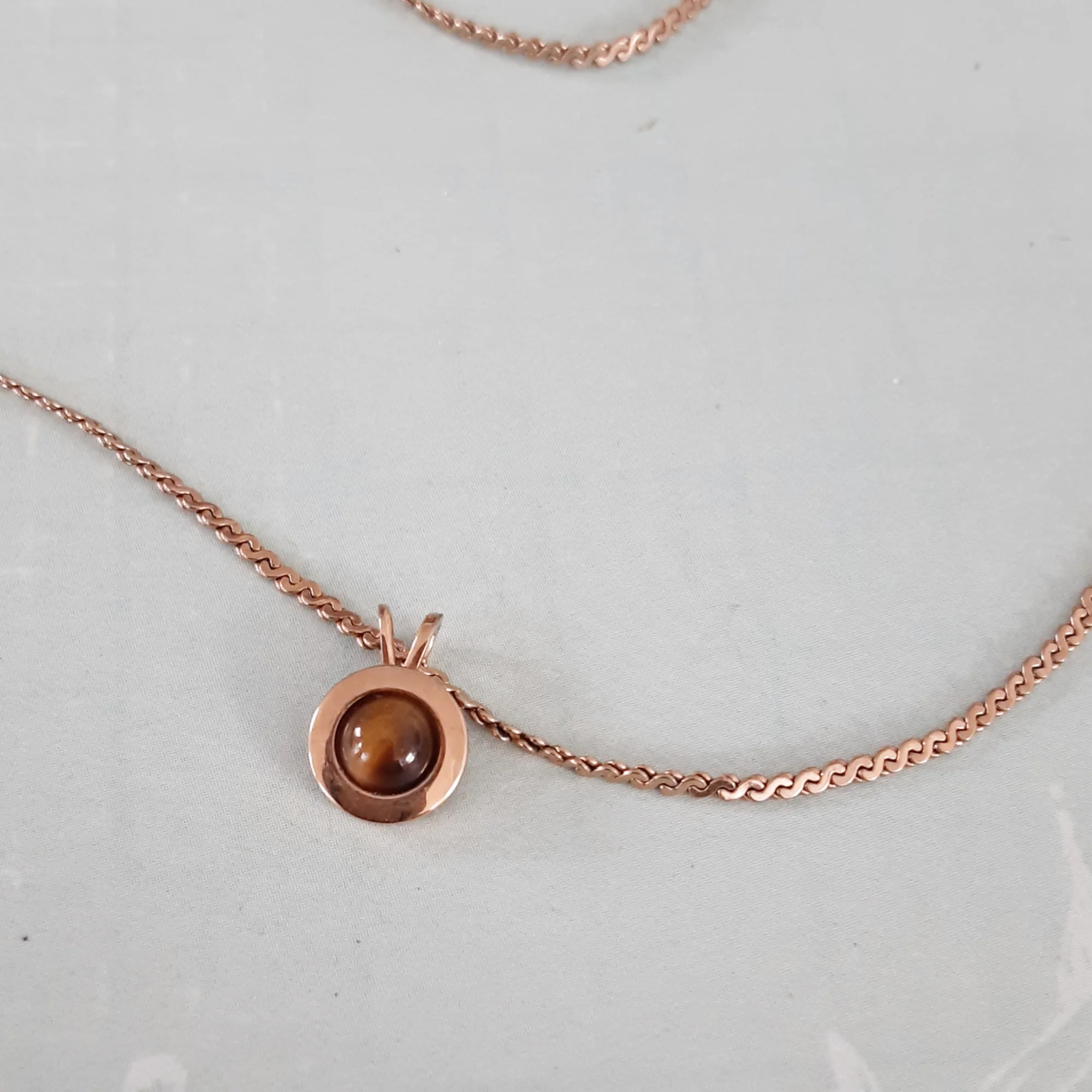 Necklace Slim Goldtone Chain Tiny Cats Eye Pendant By Emmons - Image 4