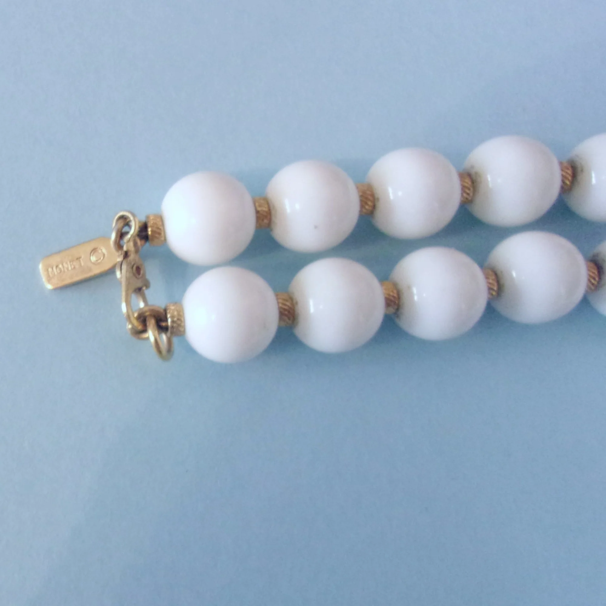 Necklace White Beads Goldtone Accents By Monet - Image 5