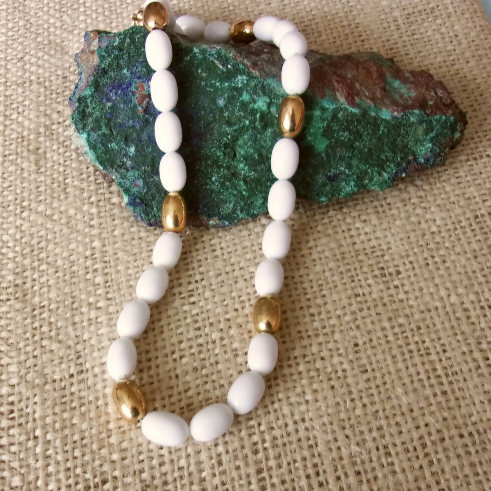 Necklace White Beads Goldtone Accents Choker By Napier - Image 6