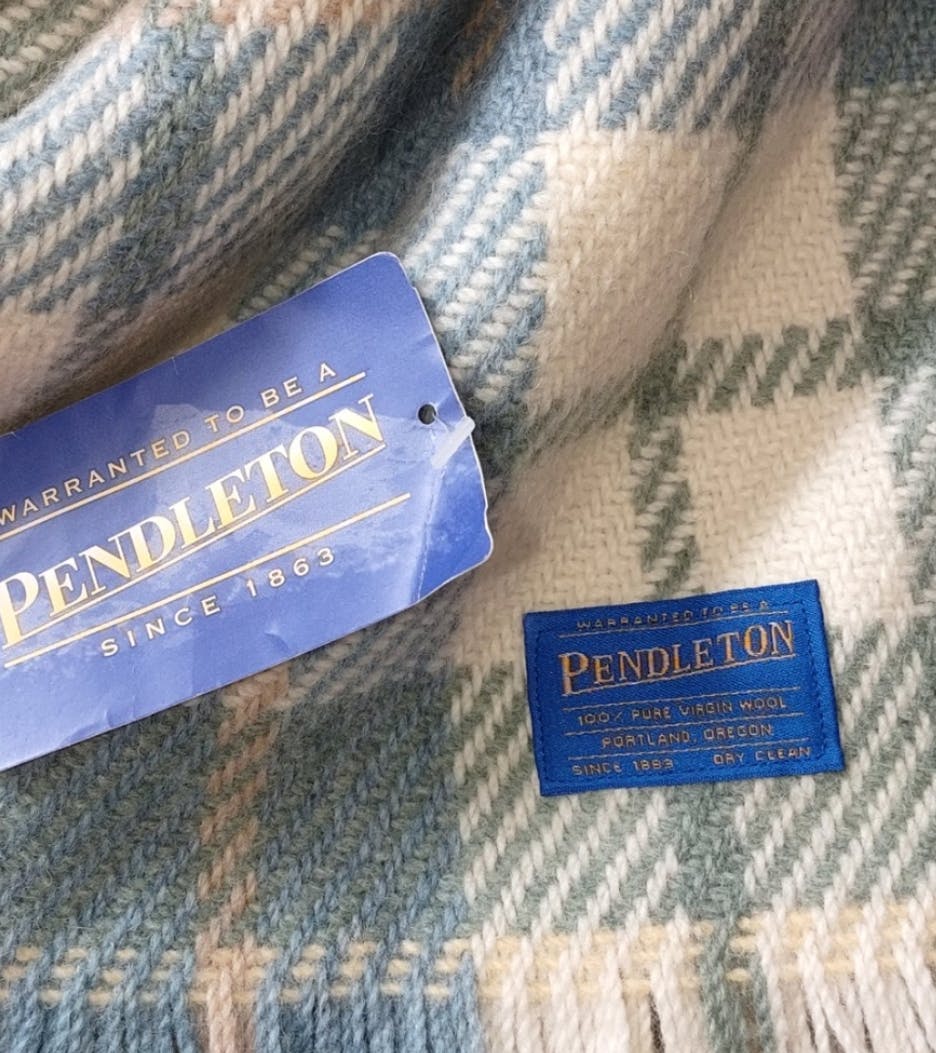 90's Tartan Plaid Wool Fringe Wrap by Pendleton - Image 7