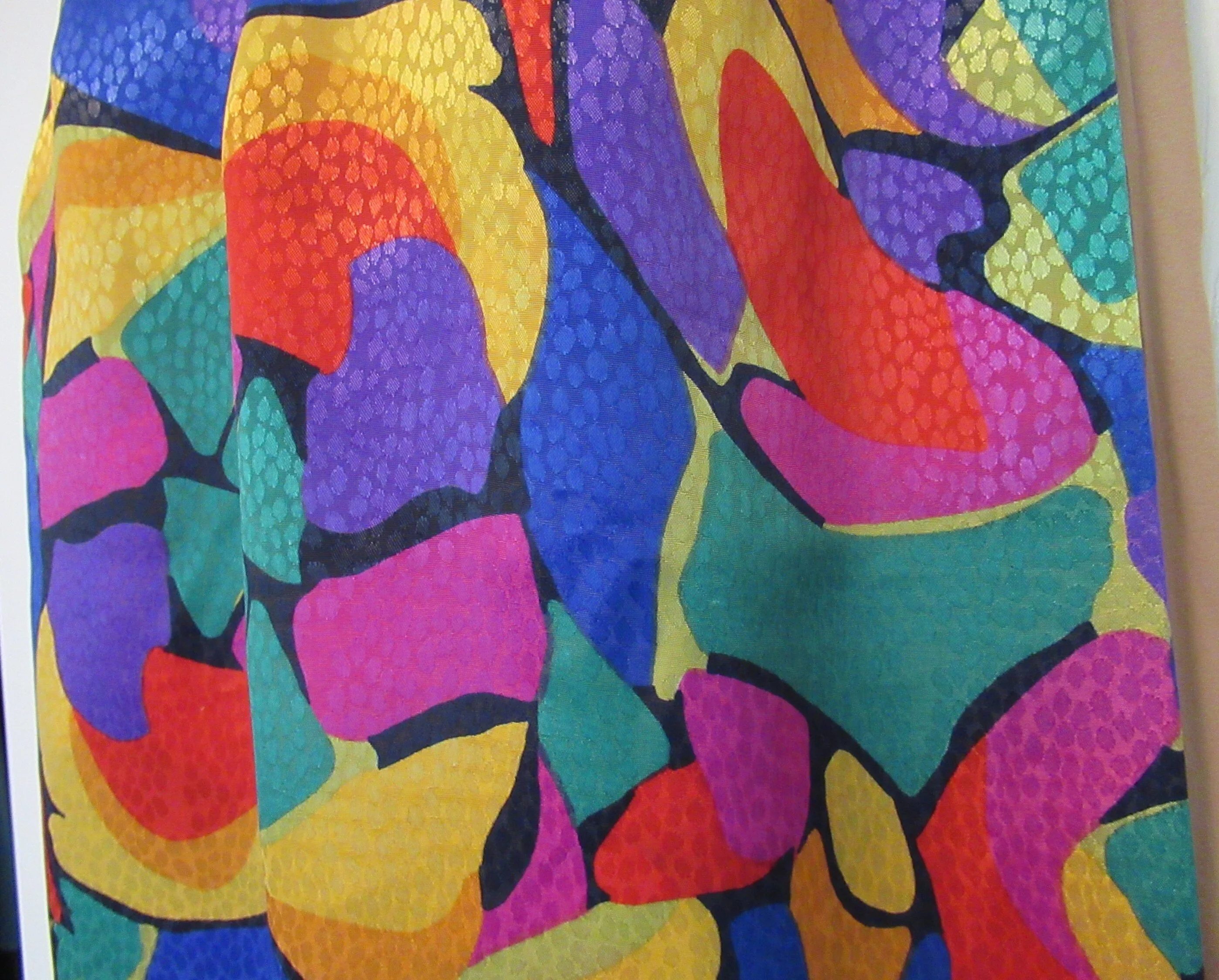 Oblong Scarf 61 by 10 and 1/5 Inch Colorful 80s with 2 and 1/2 Inch Black Fringe Double Sided Easy To Wear So Many Ways Versatile Vtg - Image 6
