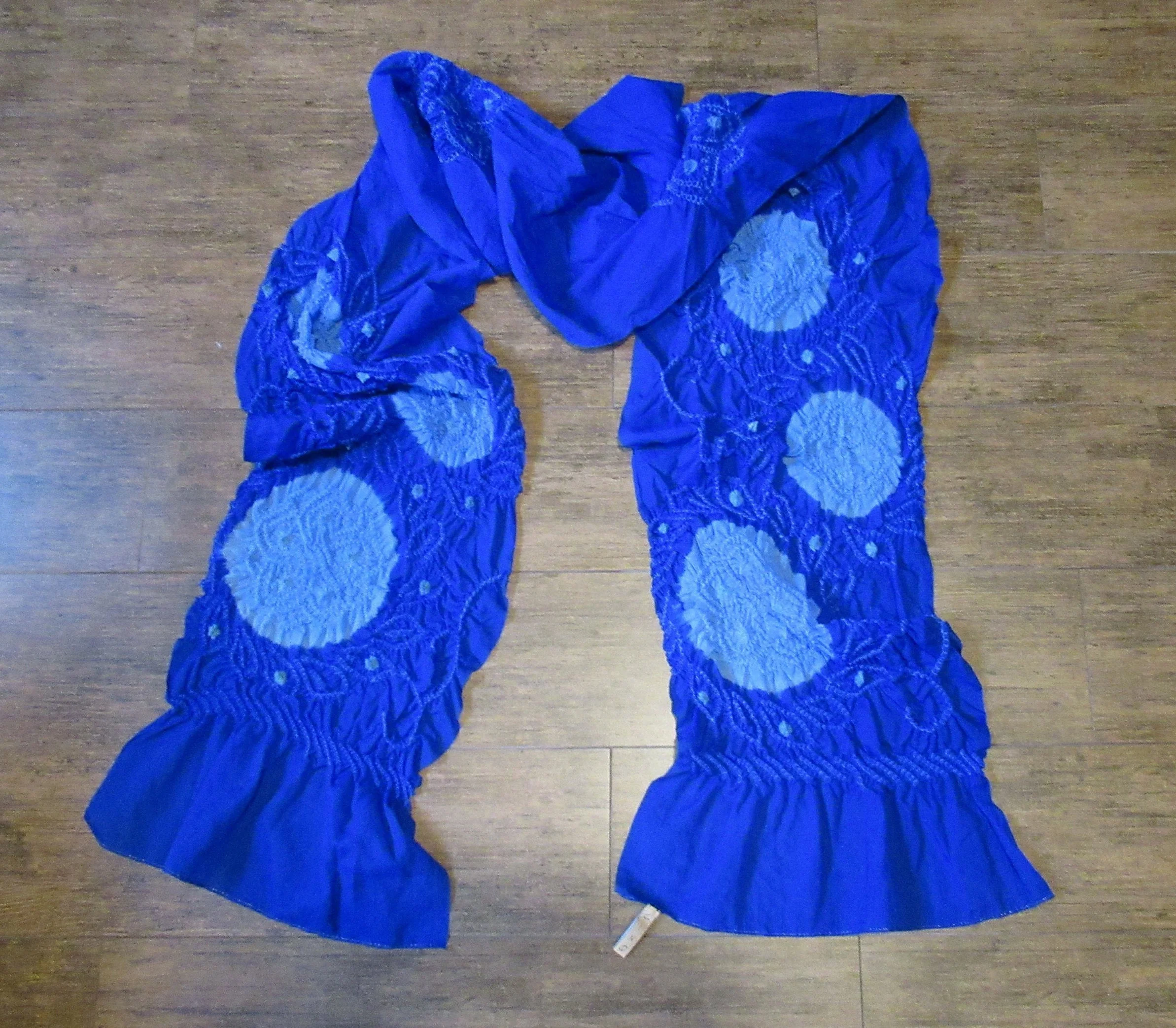 Oblong Scarf Or Wrap Cin 96 by 15 Inch, Vivid Bright To Pastel Blue with Stretchy Circular and Angled Design, Lightweight Sheer Fabric, Vtg - Image 5