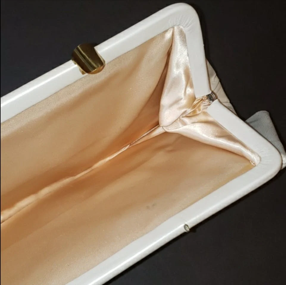 Off White Woven Ribbon Clutch - Image 7