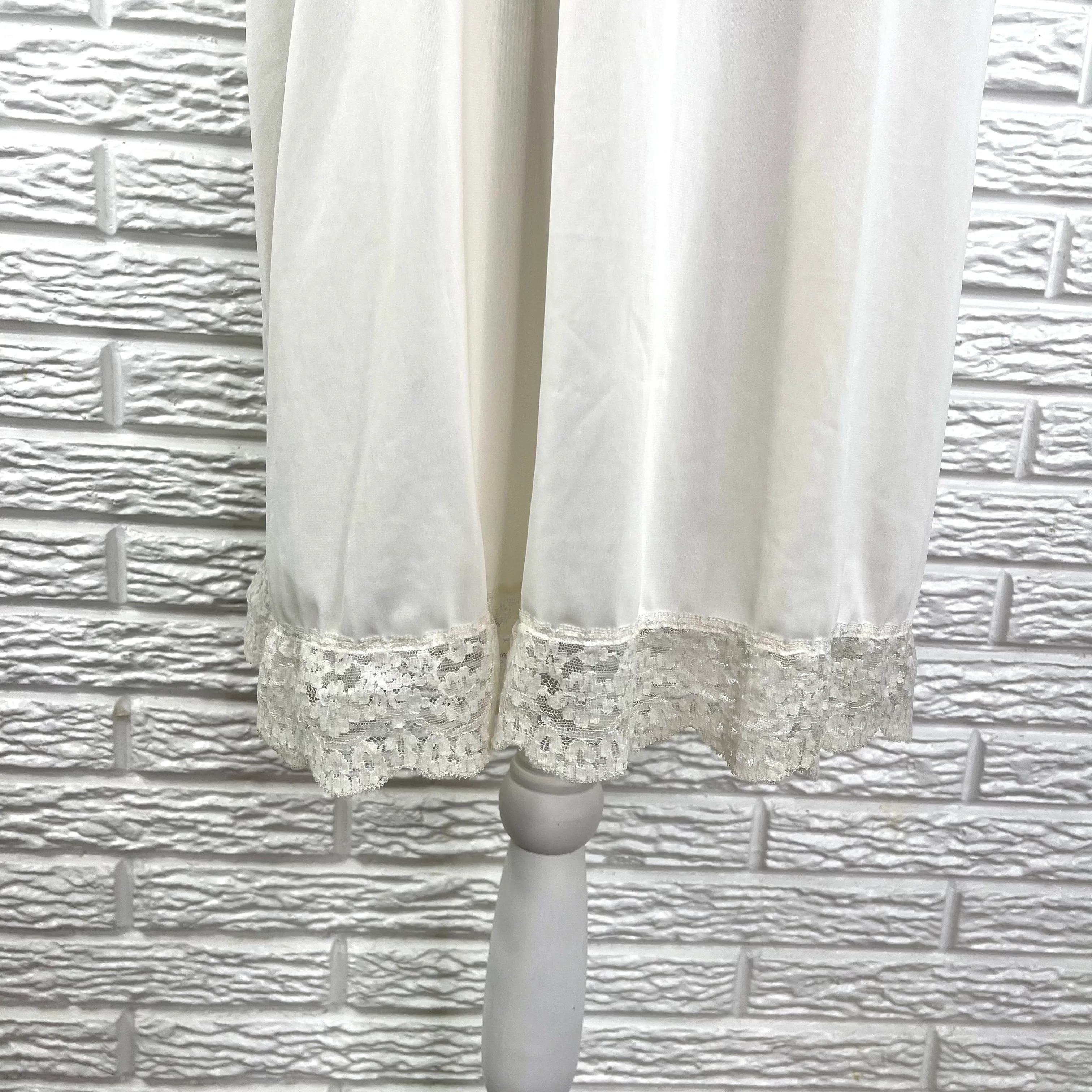 Off White Dress Slip Sheer Floral Lace By Hollywood Vasserette - Image 5