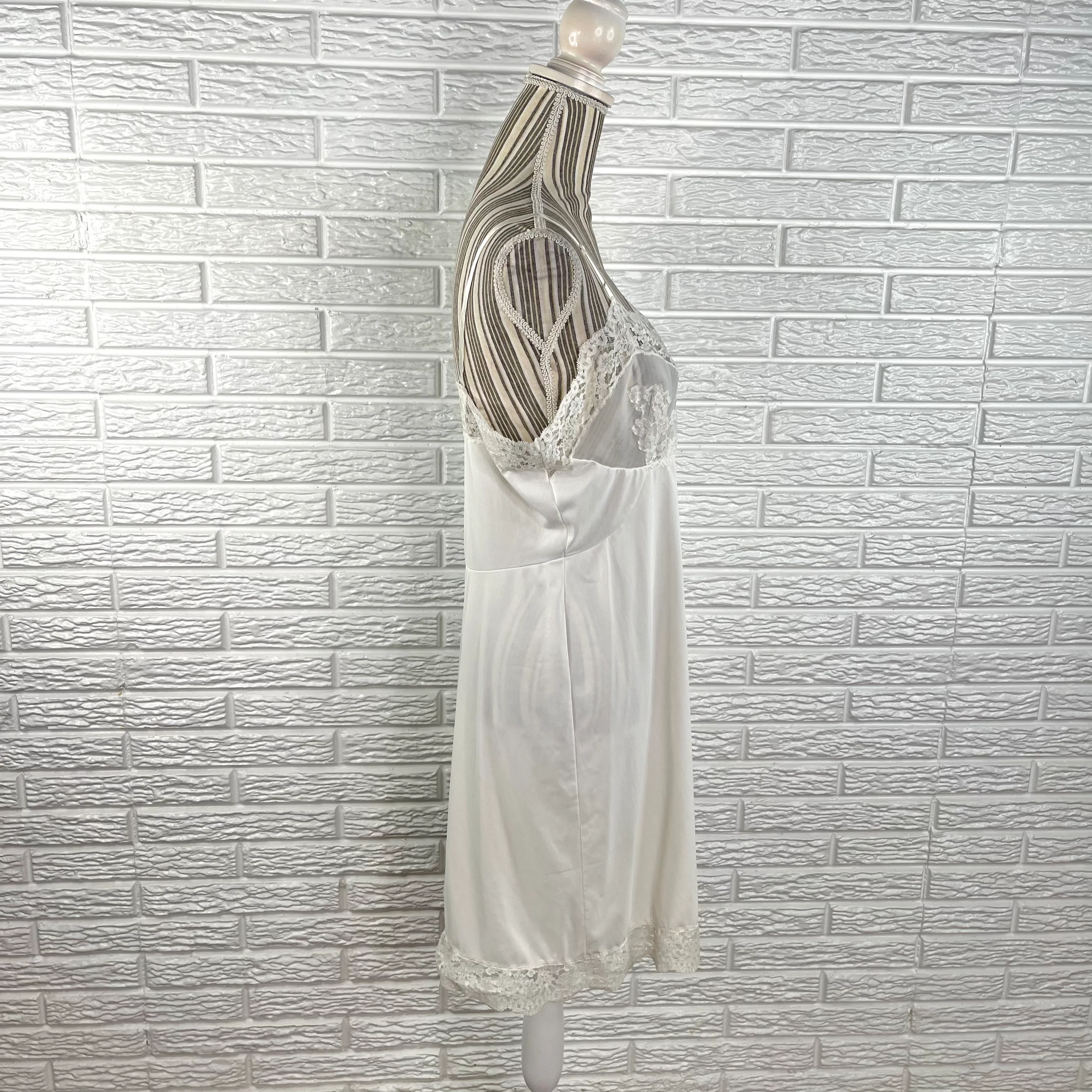 Off White Dress Slip Sheer Floral Lace By Hollywood Vasserette - Image 6