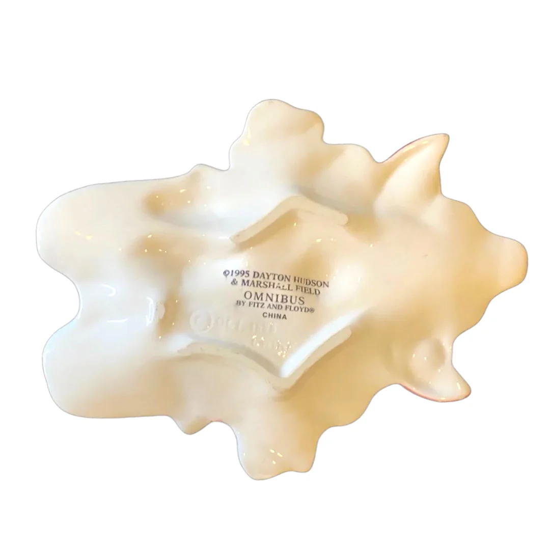 Omnibus Vintage Christmas Polar Bear Candy Dish 1995 by Euc 8x6. 5 by Fitz And Floyd - Image 3