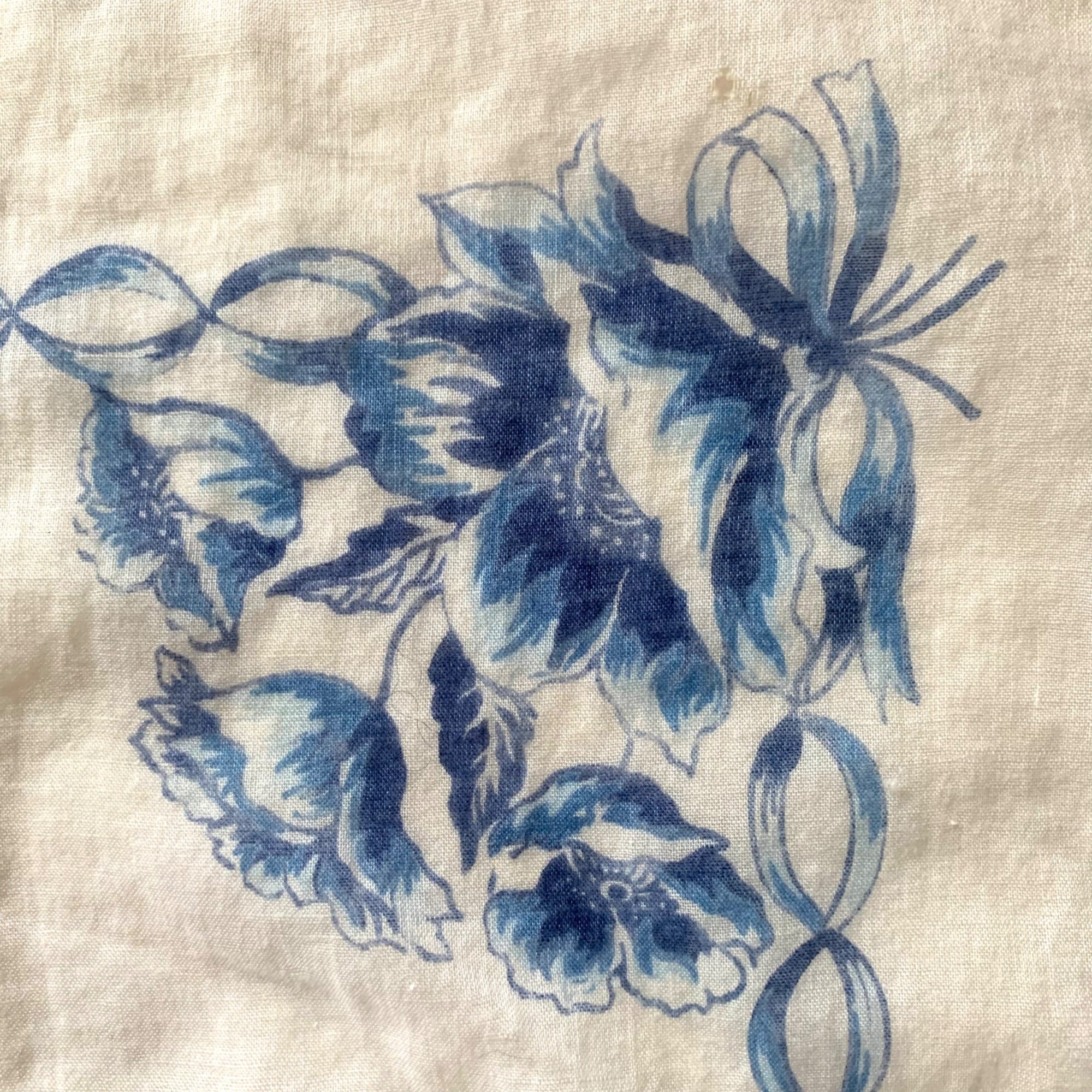 Pair of Vintage Handkerchiefs Print 50s Cotton Lawn Floral Blue Pink Flaw 11" - Image 6