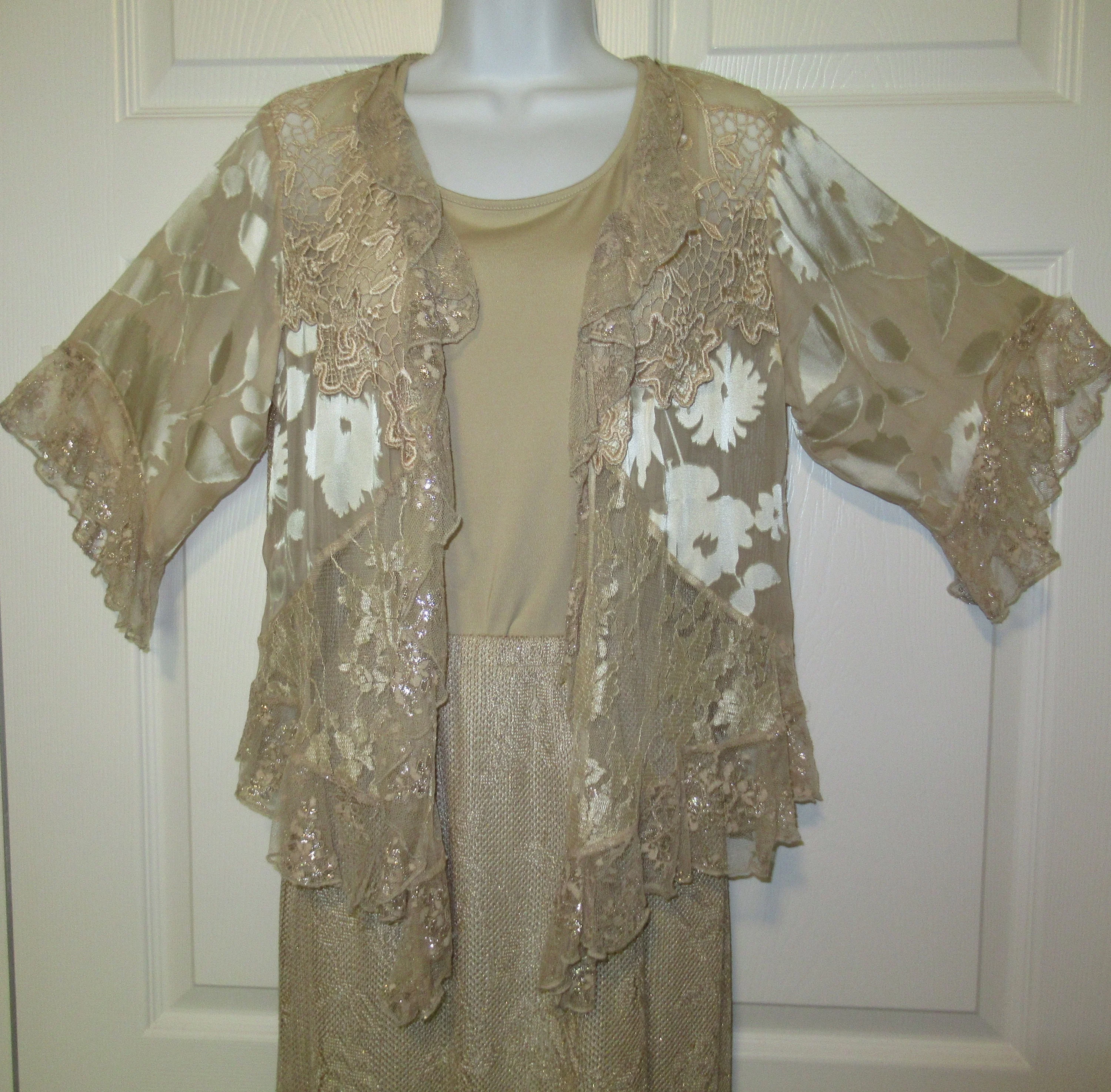 Petite Med Two Piece Set Skirt and Robe Top, Bonus Tank, Spencer Alexis, Gold/beige Lace Jacket, Elastic Waist Gold Lace Skirt, Made Usa, Vtg - Image 7