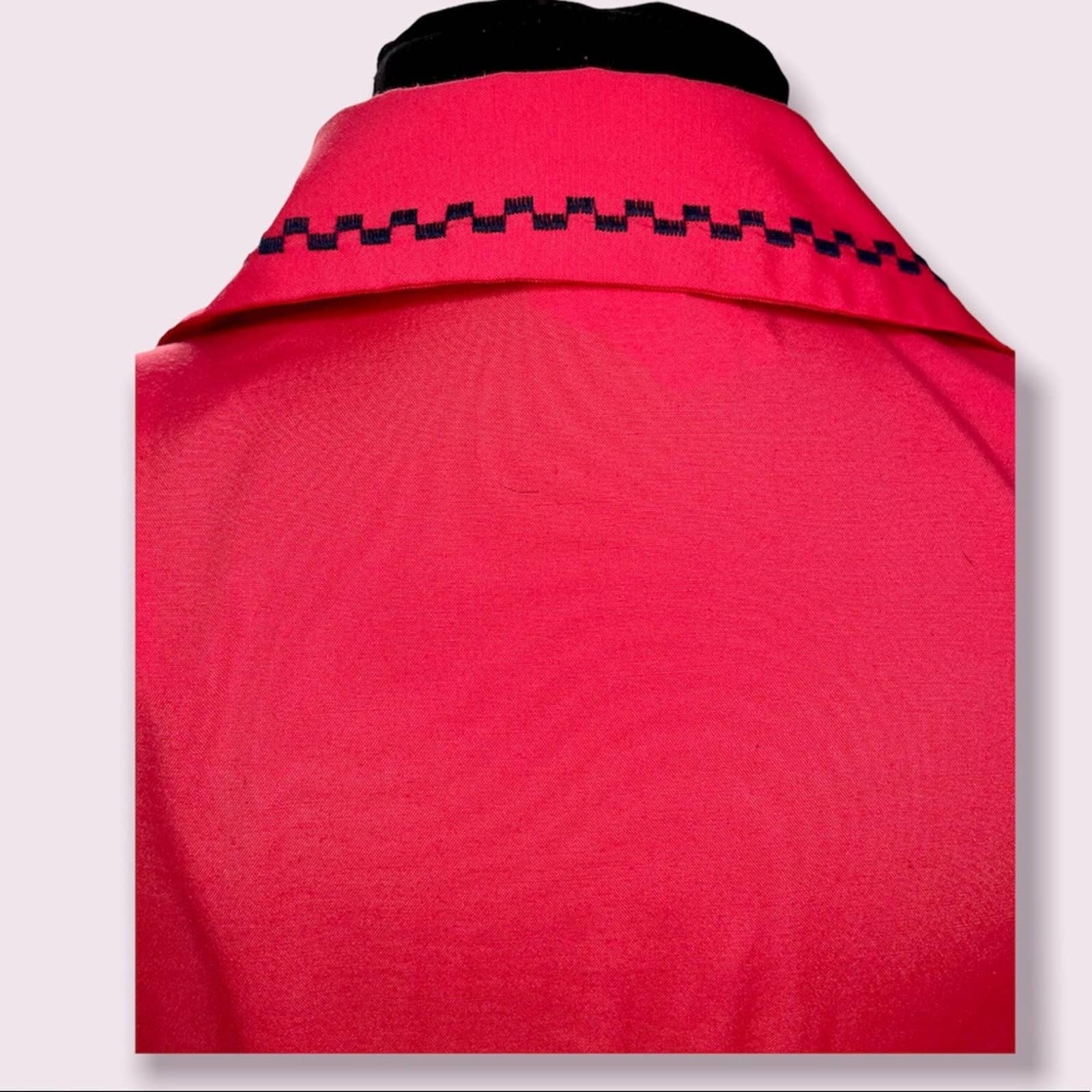Petites Vintage Hot Pink Magenta 80s Does 60s Sheath Cotton Dress Checked Embroidery Size 6 Small - Image 3