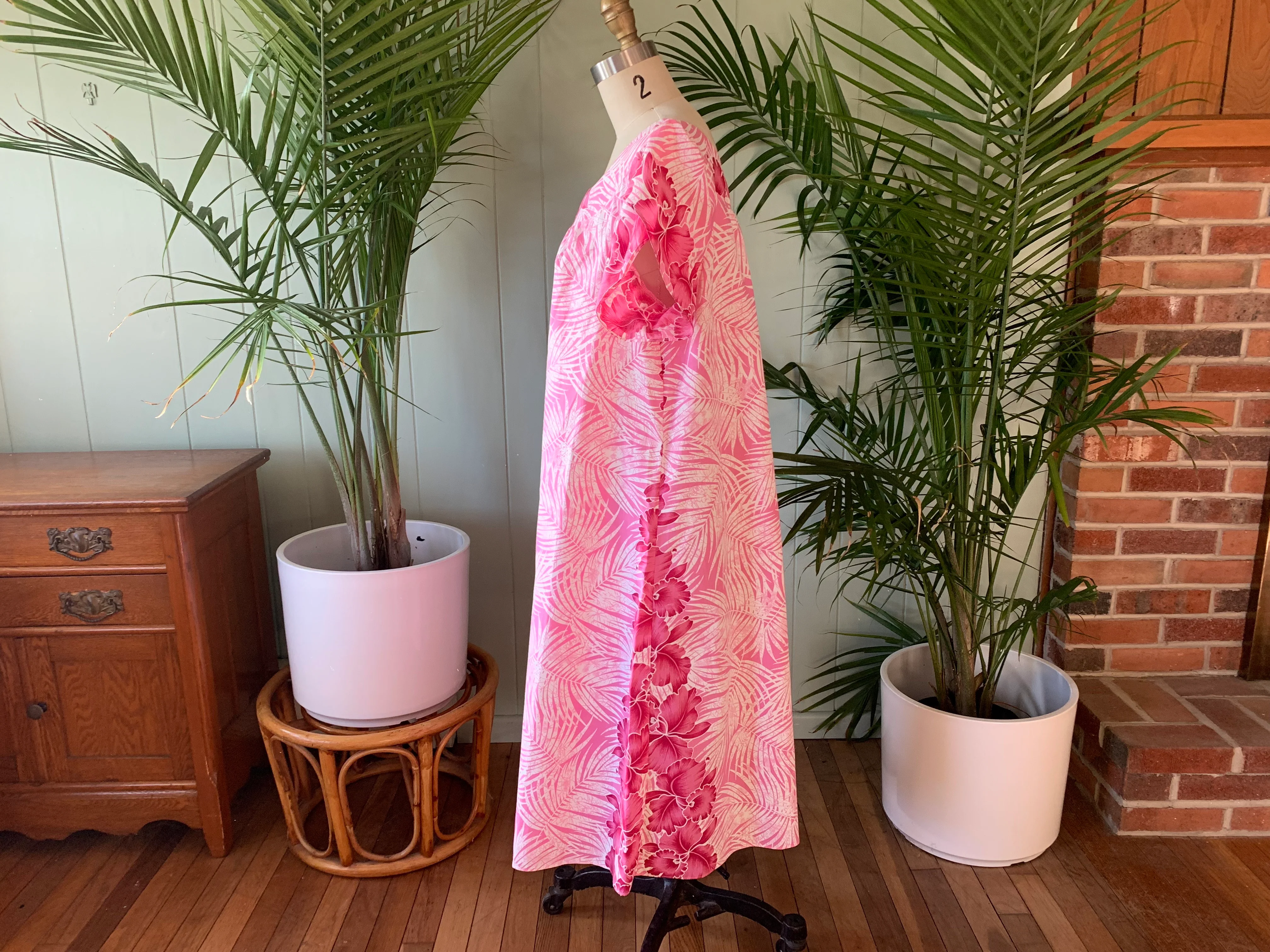Pink And White Floral Hawaiian Muumuu Dress By Leilani - Image 5