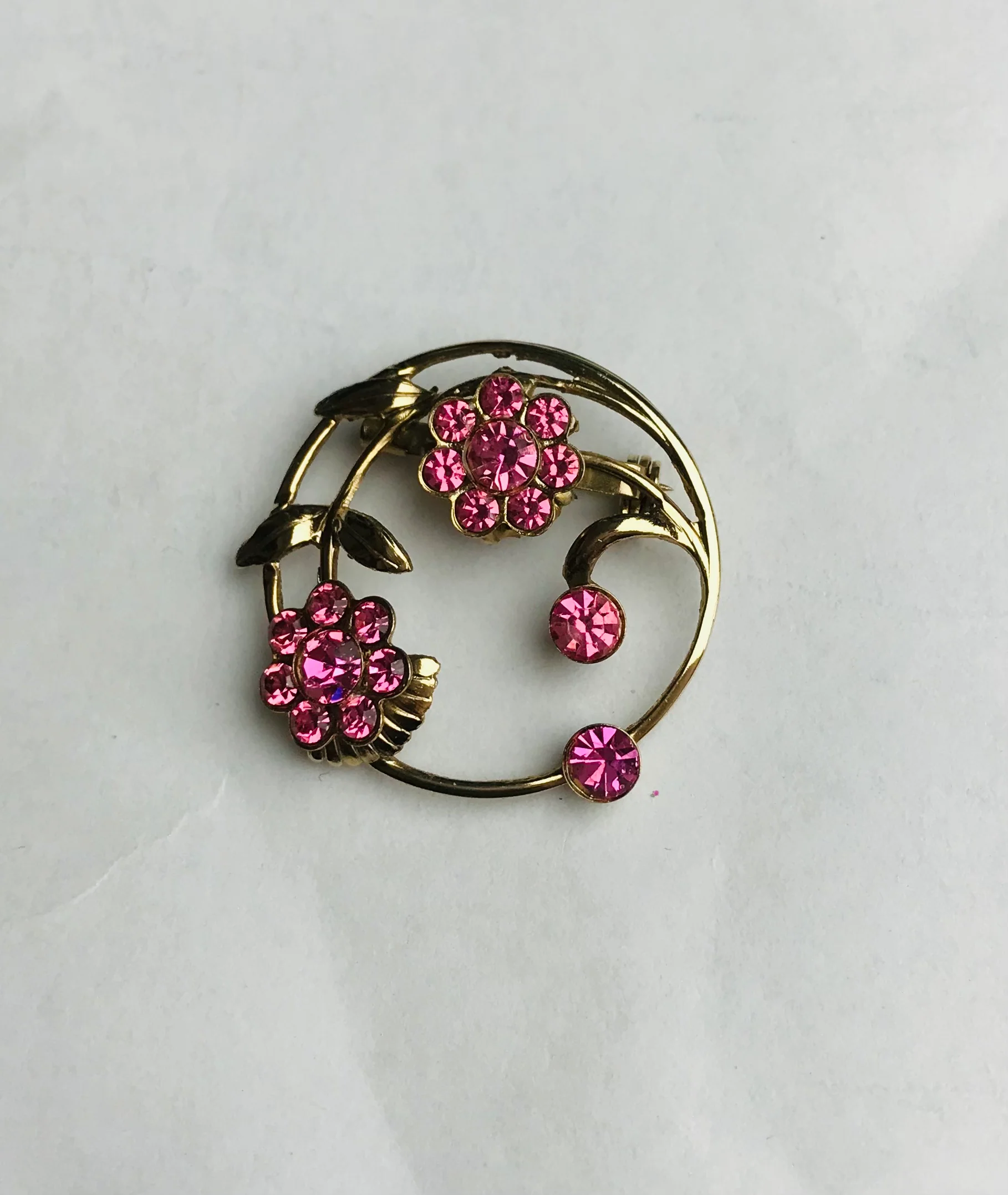 Pink Rhinestone Flowers Round Pin - Image 3