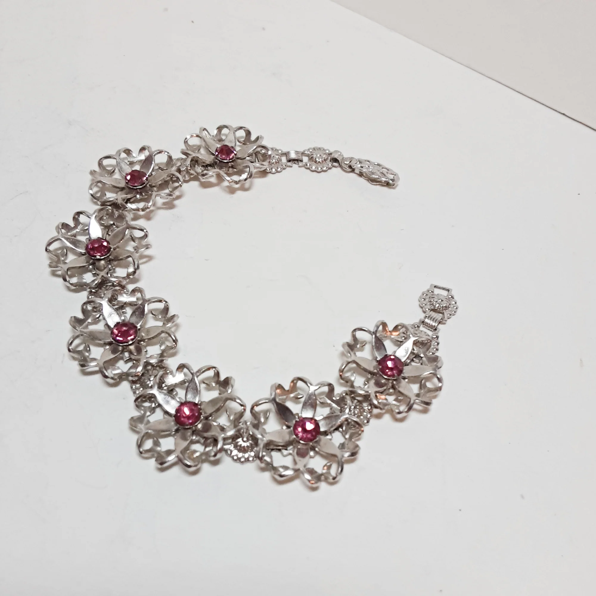 Bracelet Pink Rhinestone Frilly Flower - Image 3