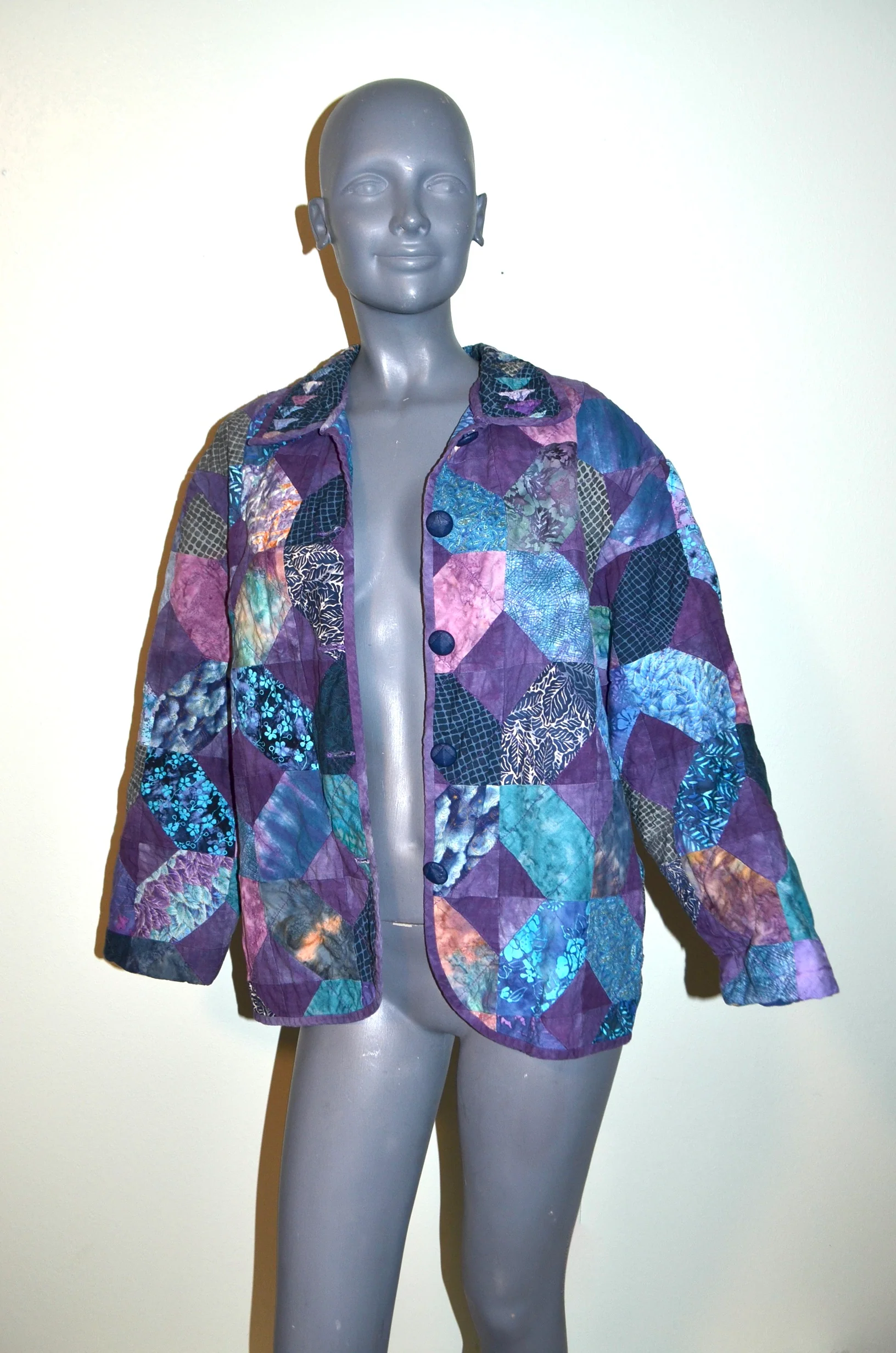 Quilted Jacket Batik Fabric Style- Granny Squares - Image 7