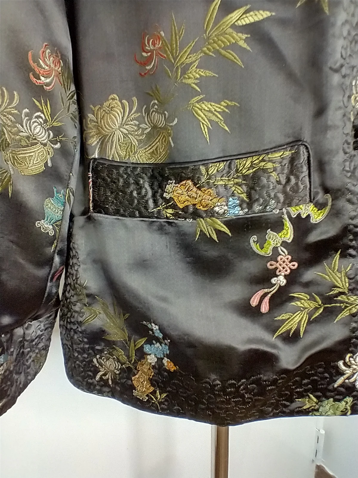Quilted Reversible Silk Jacket - Image 10