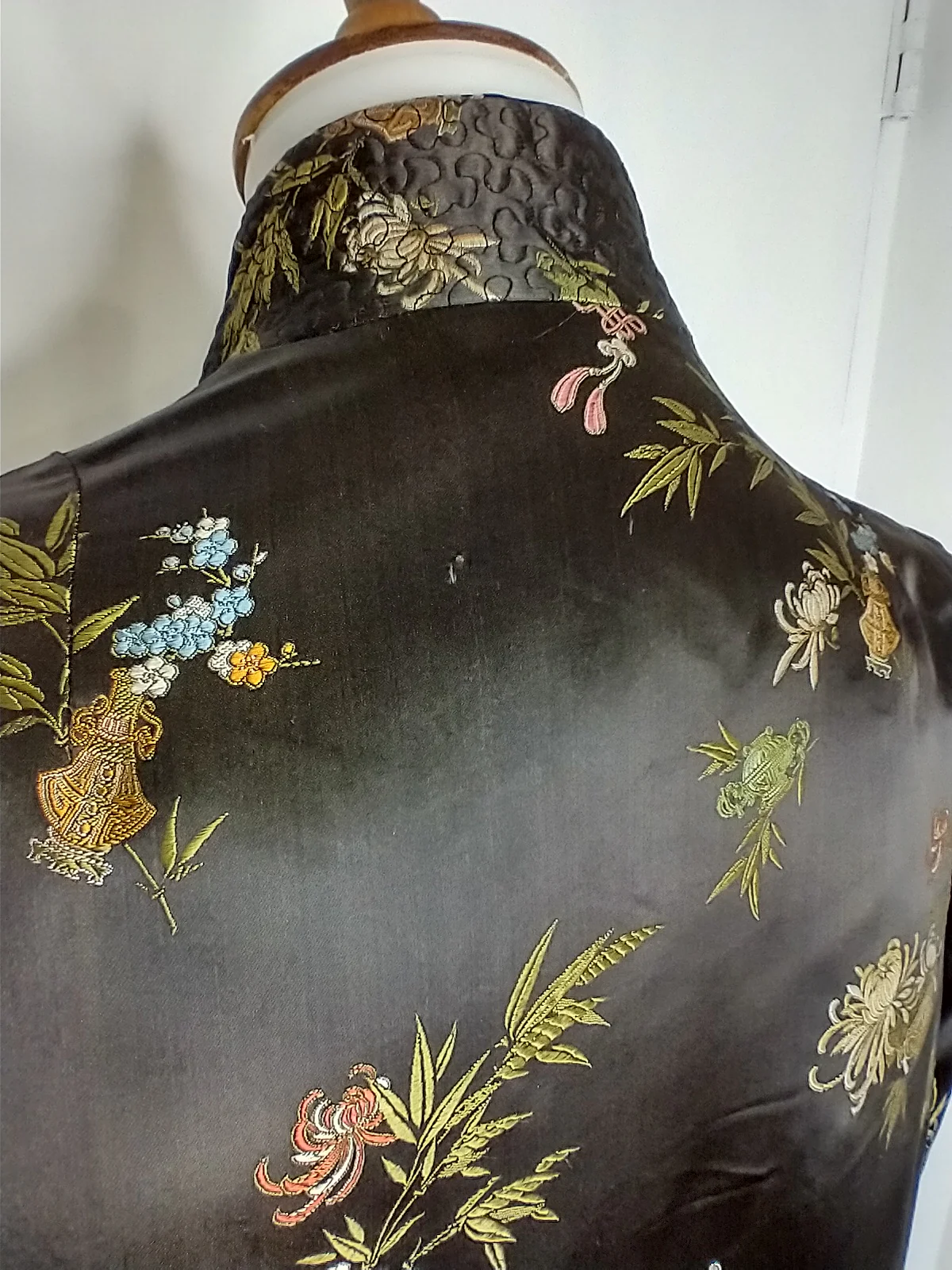 Quilted Reversible Silk Jacket - Image 5