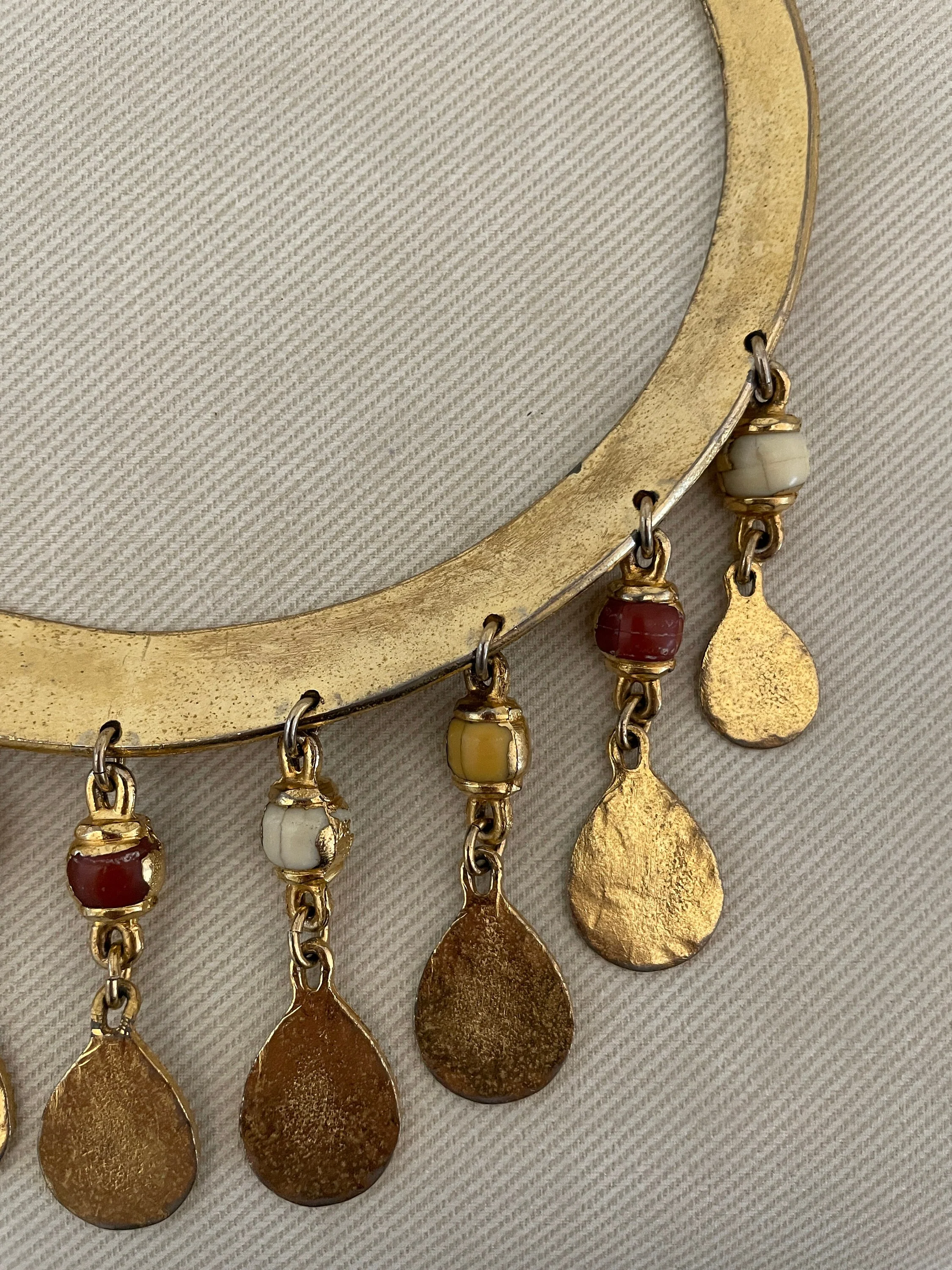 Rare Egyptian Revival Structured Collar Bib Necklace by Napier - Image 7
