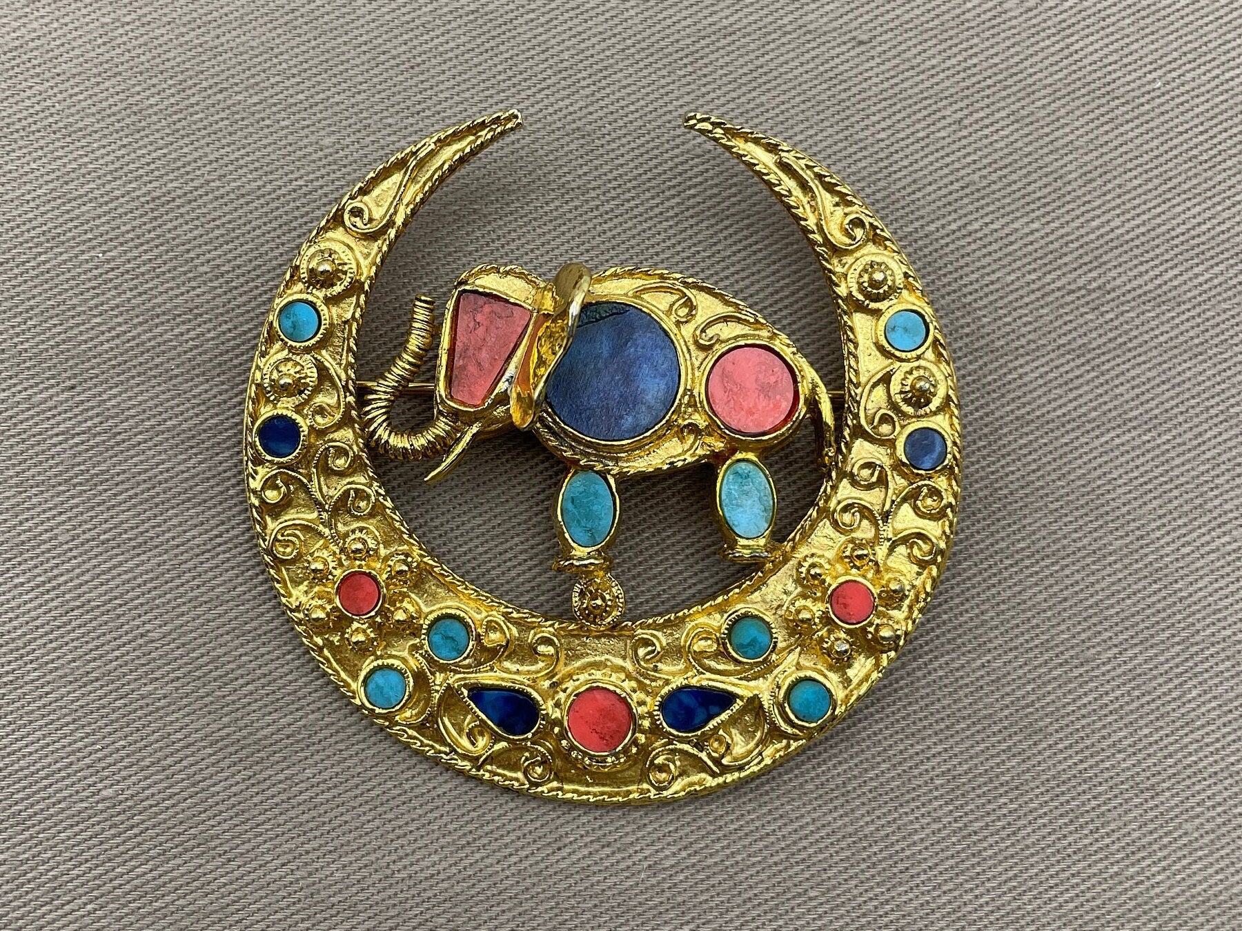Rare Jewels of India Elephant Crescent Moon Brooch Pin Vintage Signed Art Moghul Jewelry by Art - Image 3