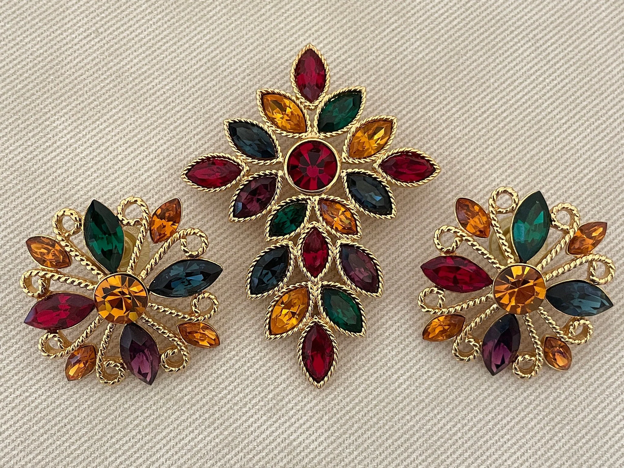 Rare Napier Signed Royalton Baroque Bejeweled Statement Earrings and Brooch Vintage Jewelry Set Bookpiece by Napier - Image 3