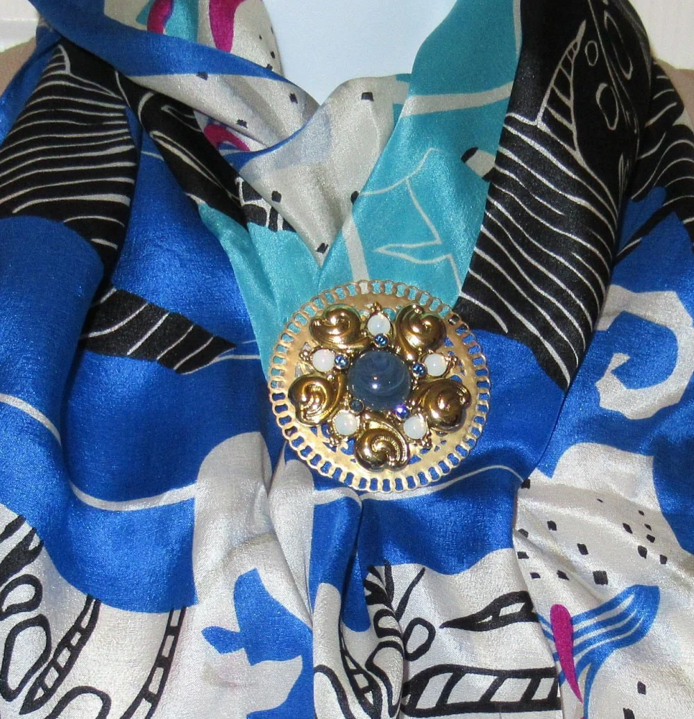 Recycled Brooch New Magnetic Clasp On 2 Inch Gold Tone Round Metal Classic Design Remade for Easy Wear White and Navy Blue Bonus Scarf - Image 5