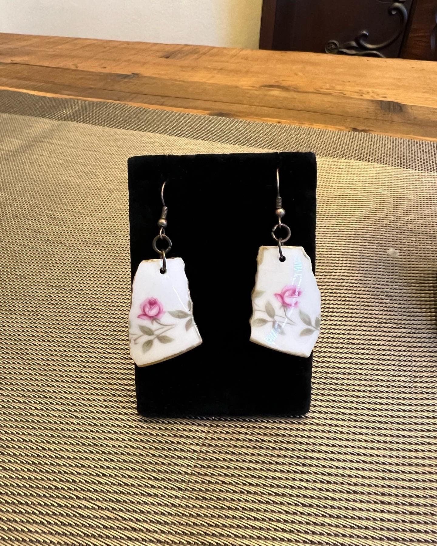 Repurposed Broken China Necklace Leather Bracelet and Earrings Set Handmade - Image 3