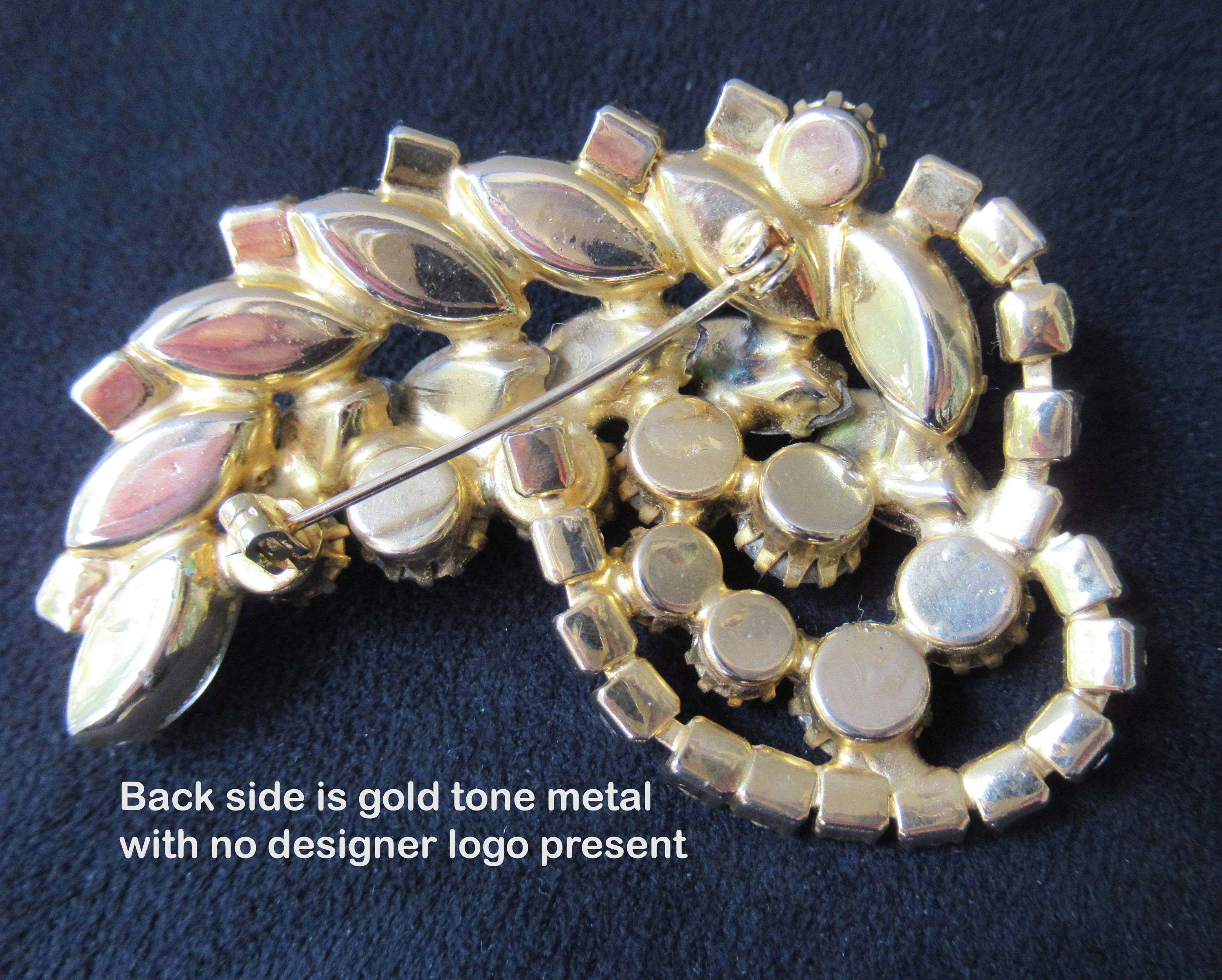 Rhinestone Brooch 3 Dimensional Aurora Borealis Variety of Prongset Rhinestones Vintage - Image 10