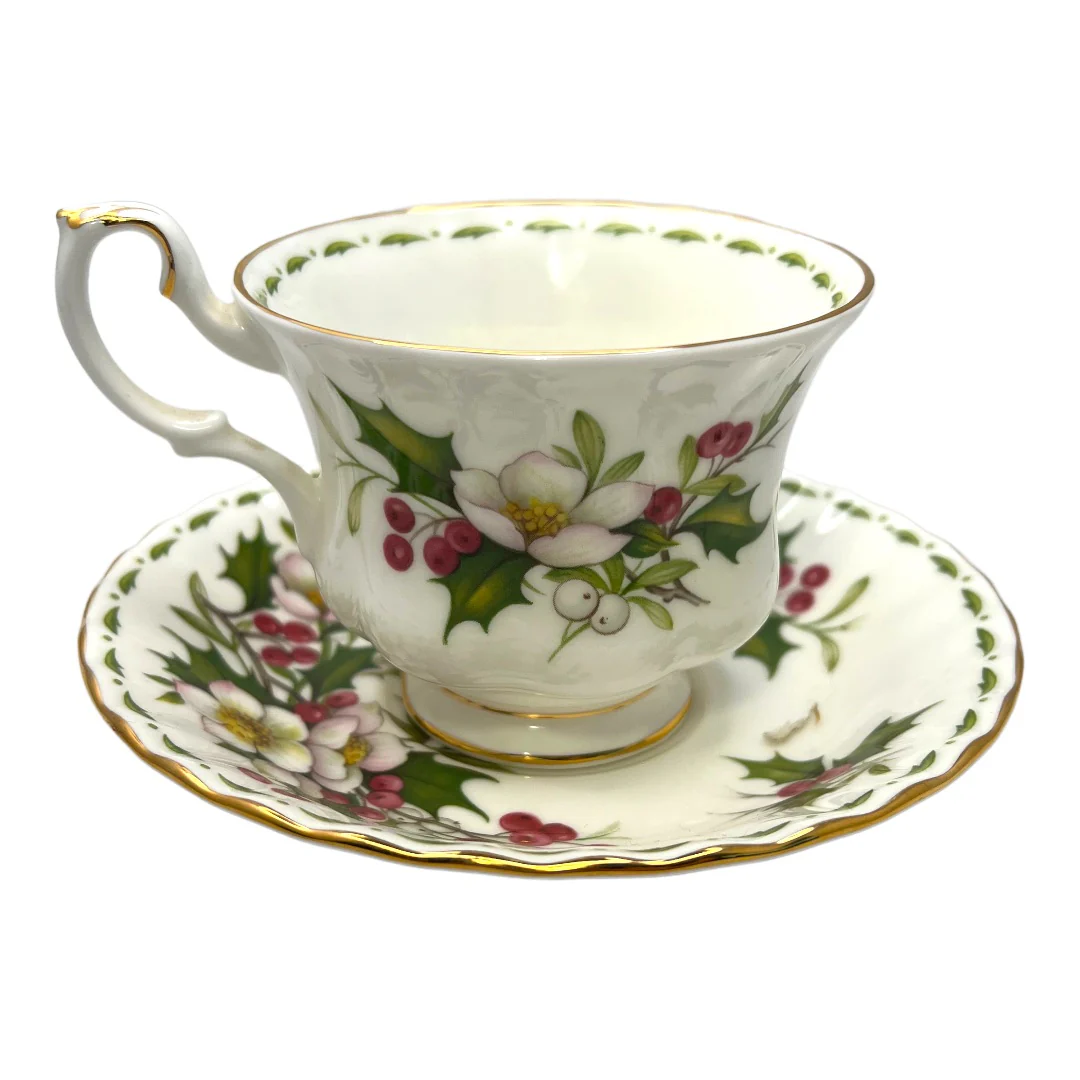 Royal Albert 1970 Christmas Rose Flower of The Month December by Royal Albert - Image 3