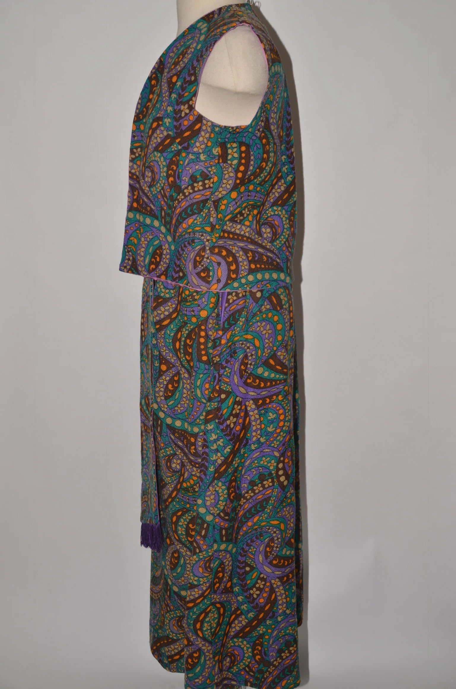 Vintage Multicolor And Purple Skirt Suit by  Royal Fields - Image 10
