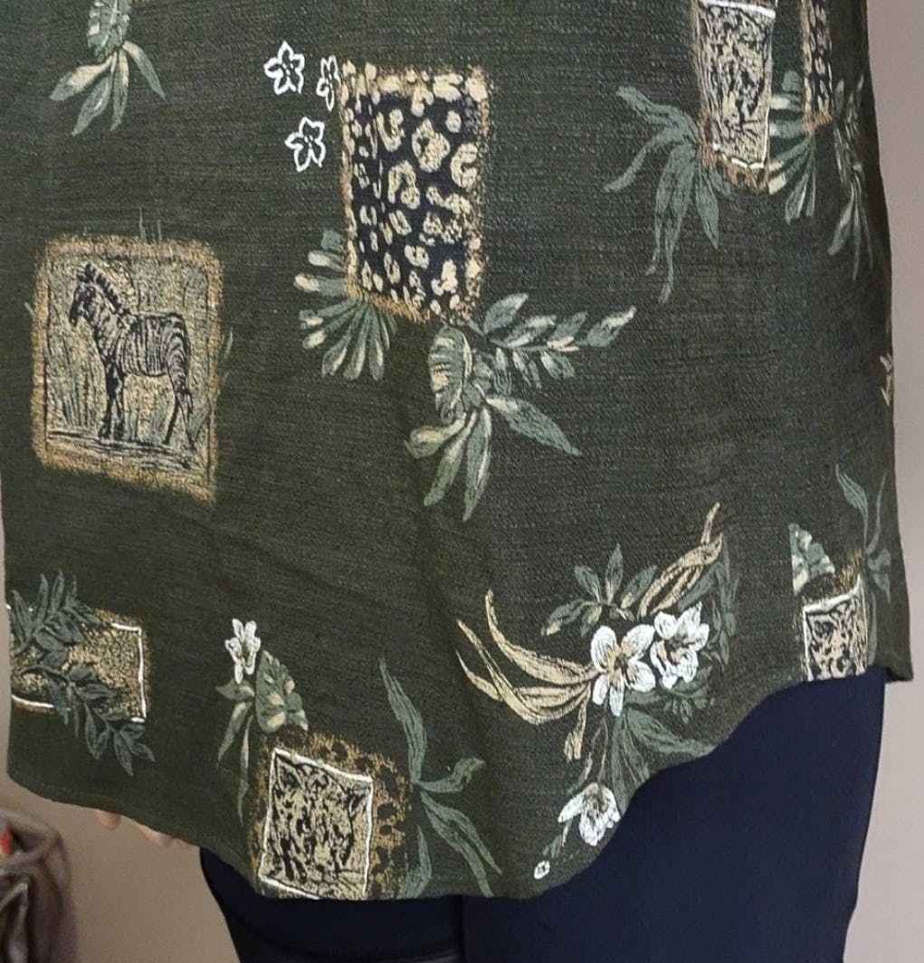 90's Safari Print Shirt - Image 5