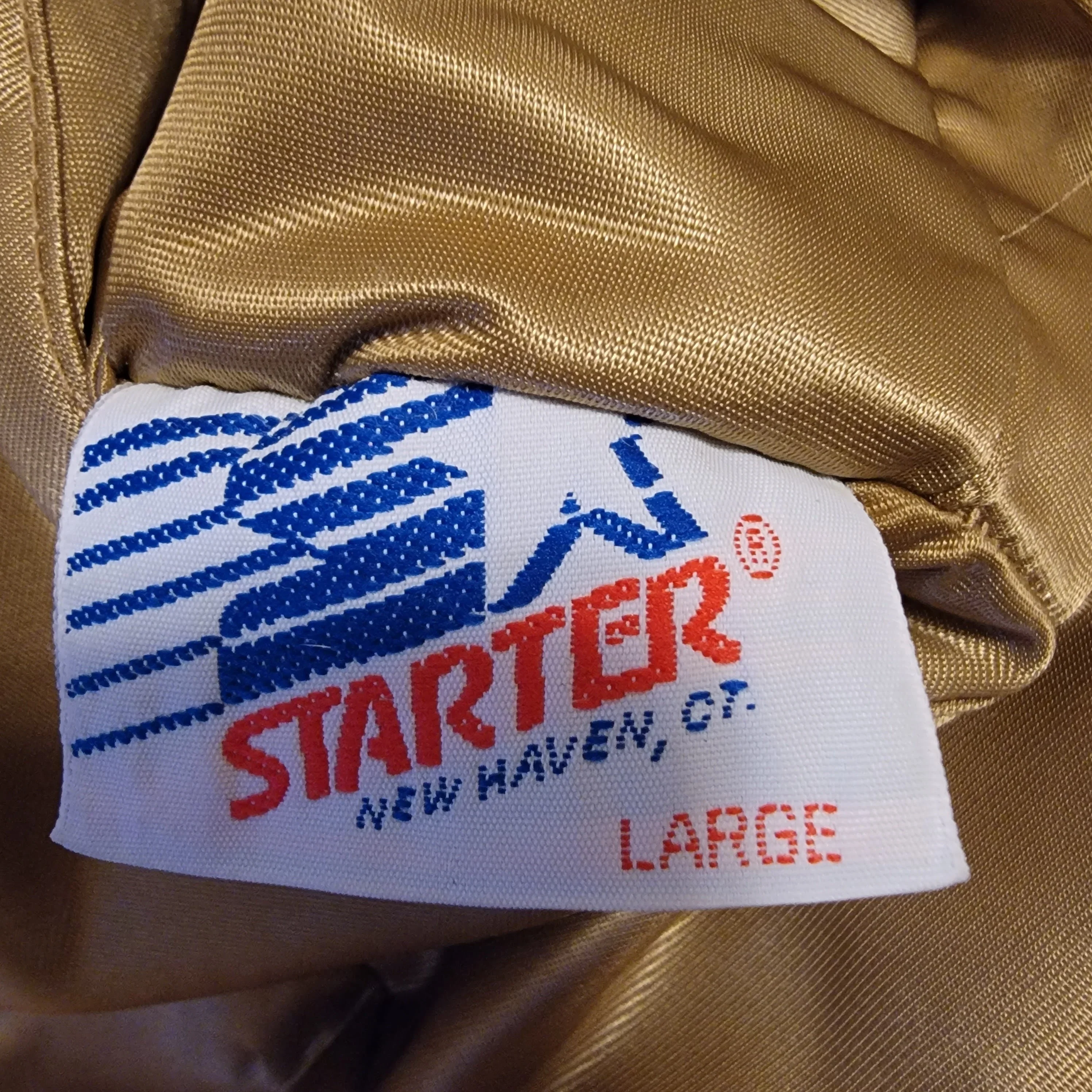 San Francisco 49ers Vintage 80s Starter Reversible Satin Bomber Jacket Two Coats Golden and Black Size L by Starter - Image 6