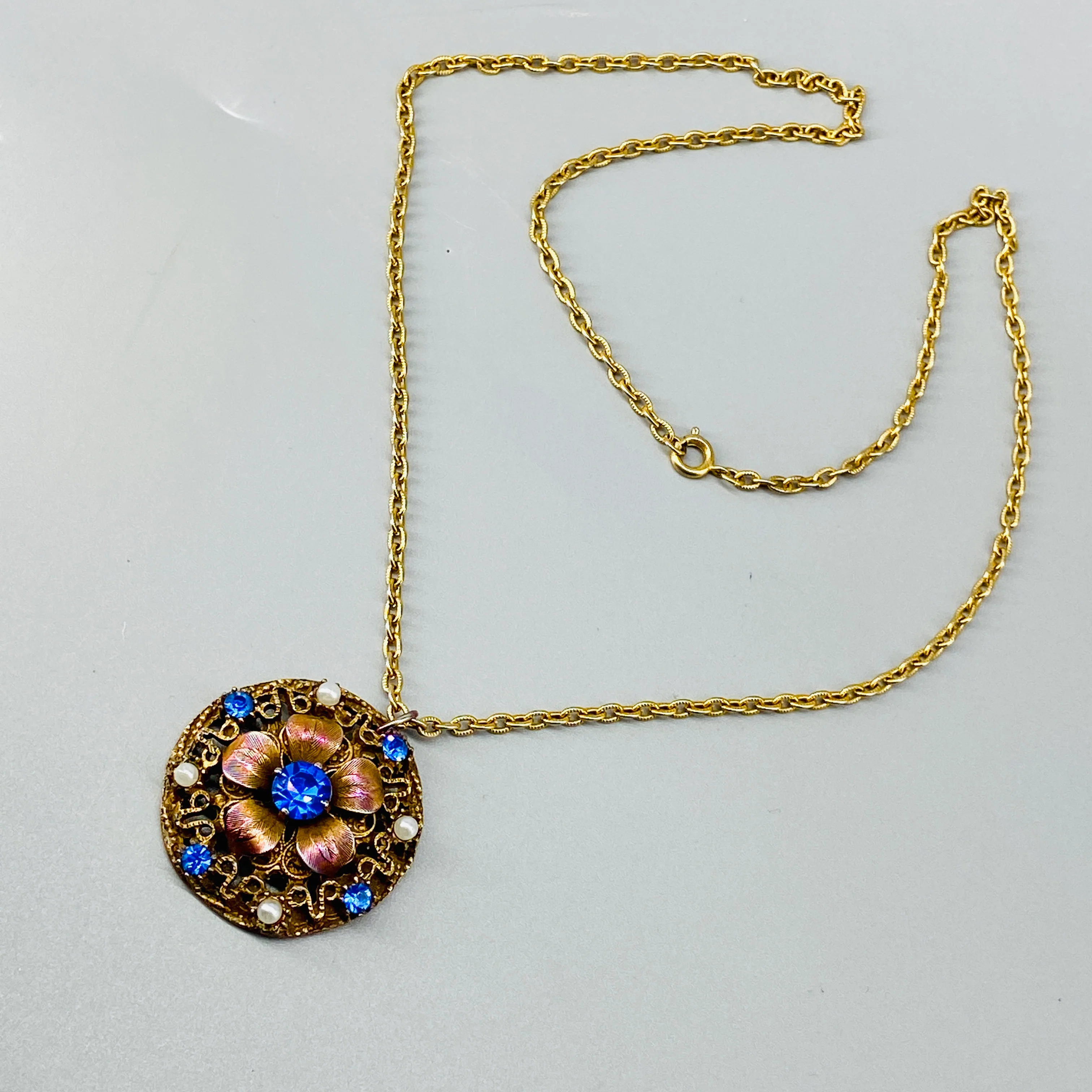 Sapphire Blue Rhinestone Pendant - Image 4