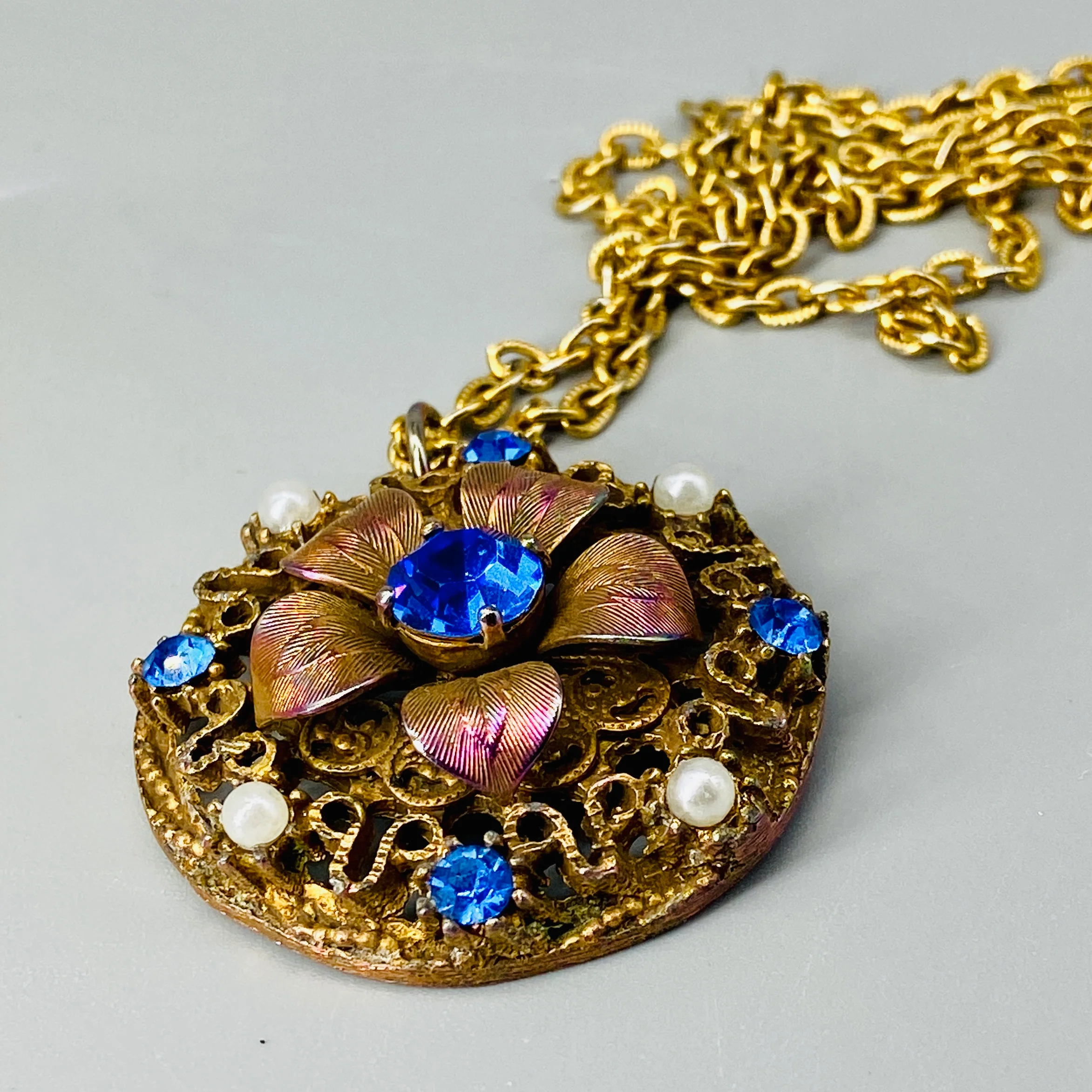 Sapphire Blue Rhinestone Pendant - Image 6