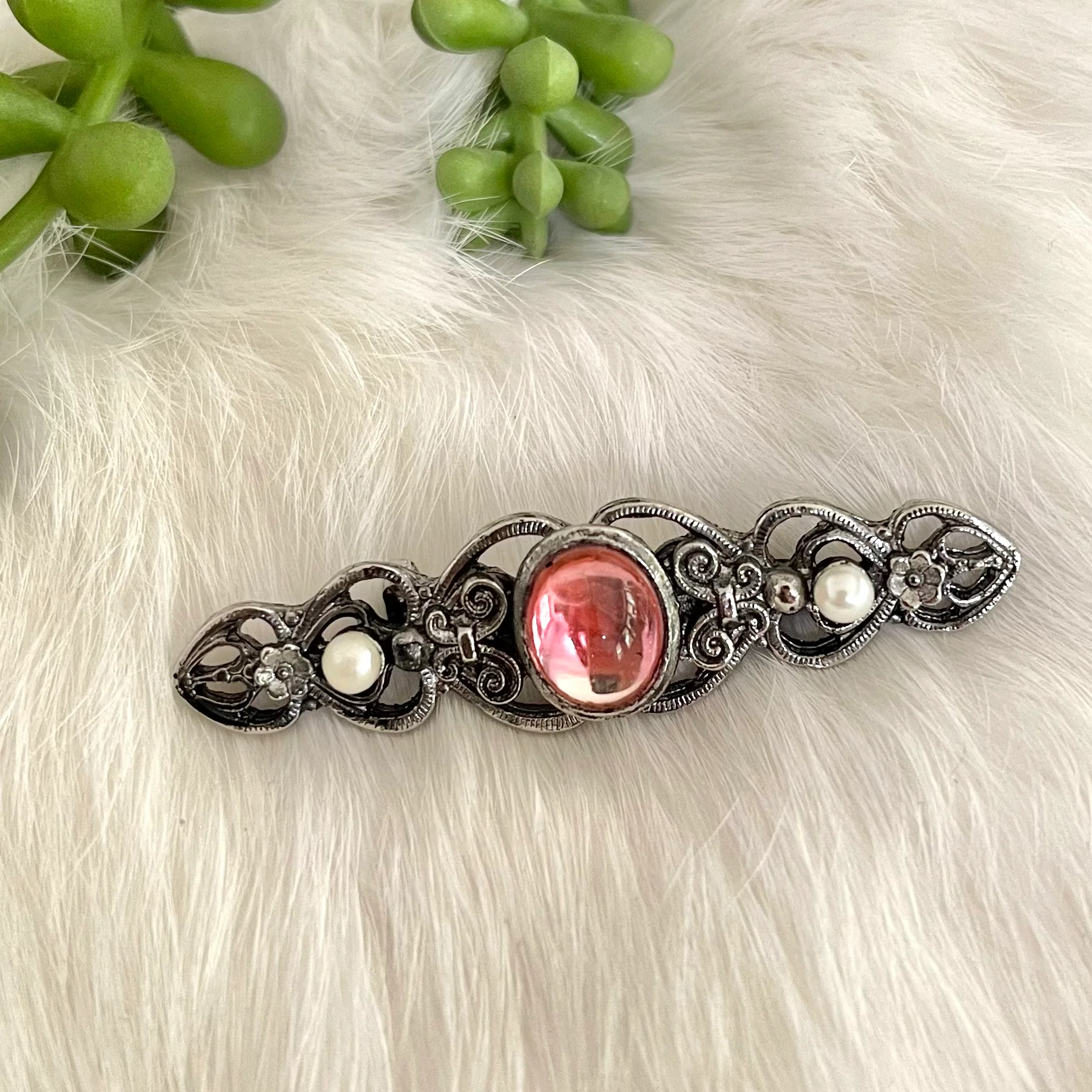 Scroll Bar Brooch - Image 4