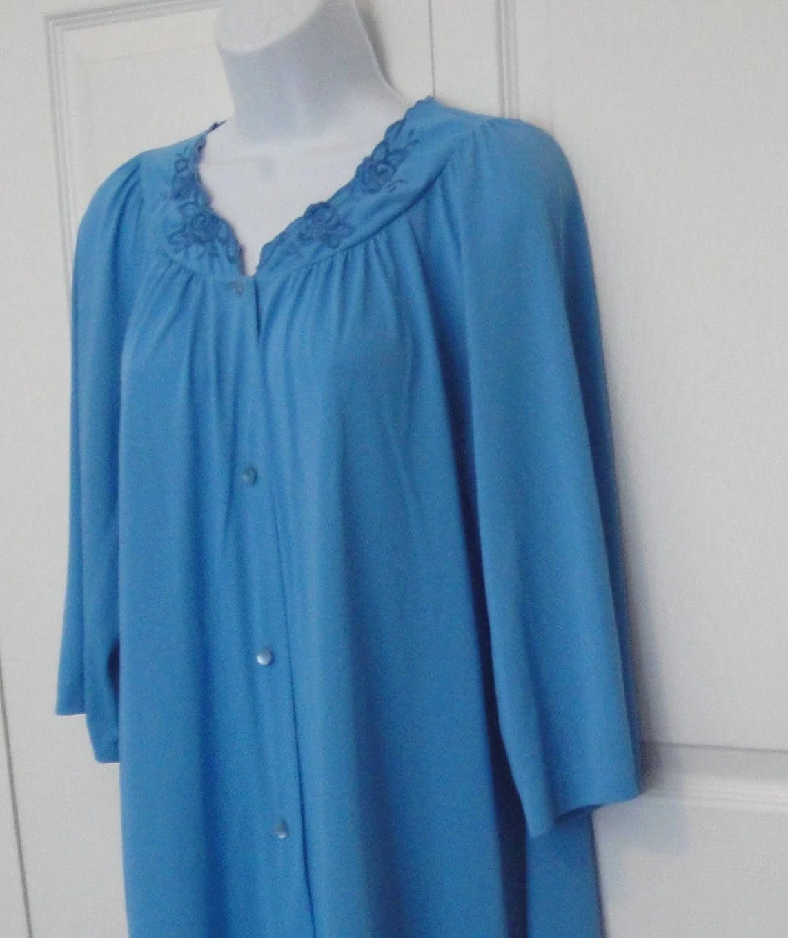 Shadowline Nylon Robe Cobalt Blue Floral Trim Yoke Small Sleeve Front Buttons Side Pocket Knee Length Vintage by Shadowline - Image 3