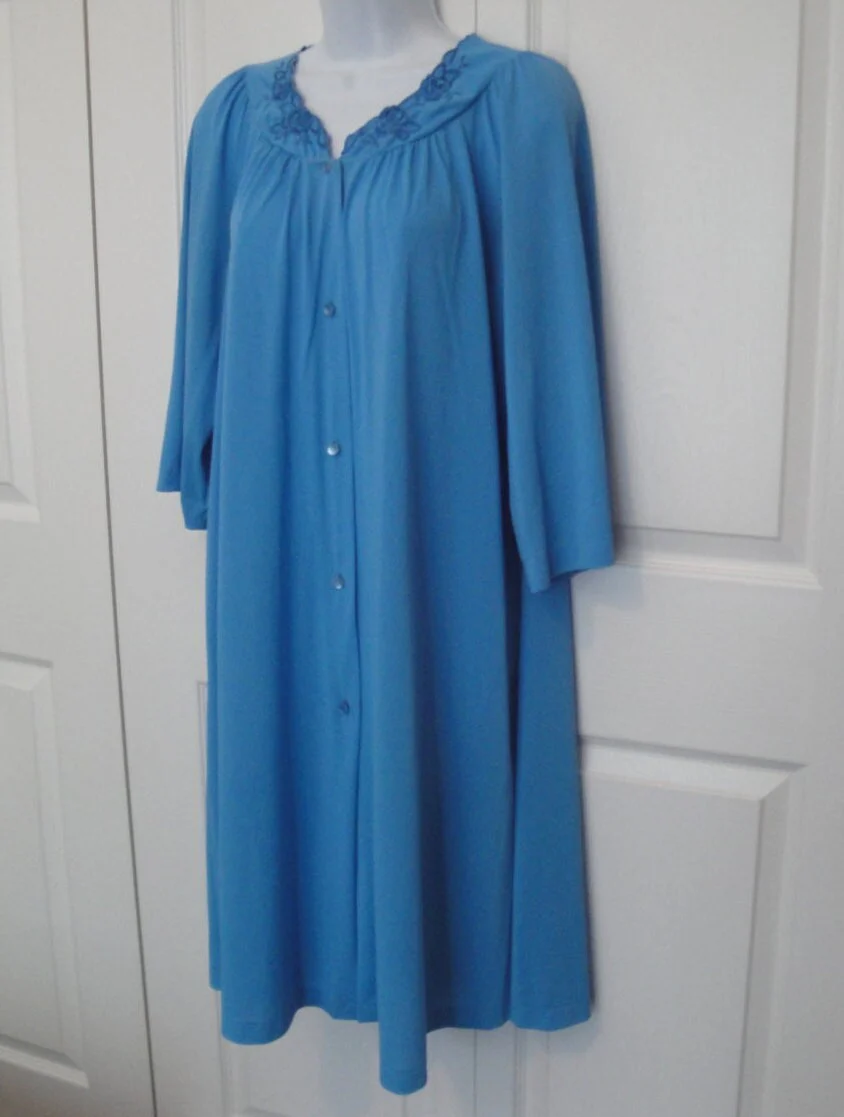 Shadowline Nylon Robe Cobalt Blue Floral Trim Yoke Small Sleeve Front Buttons Side Pocket Knee Length Vintage by Shadowline - Image 7