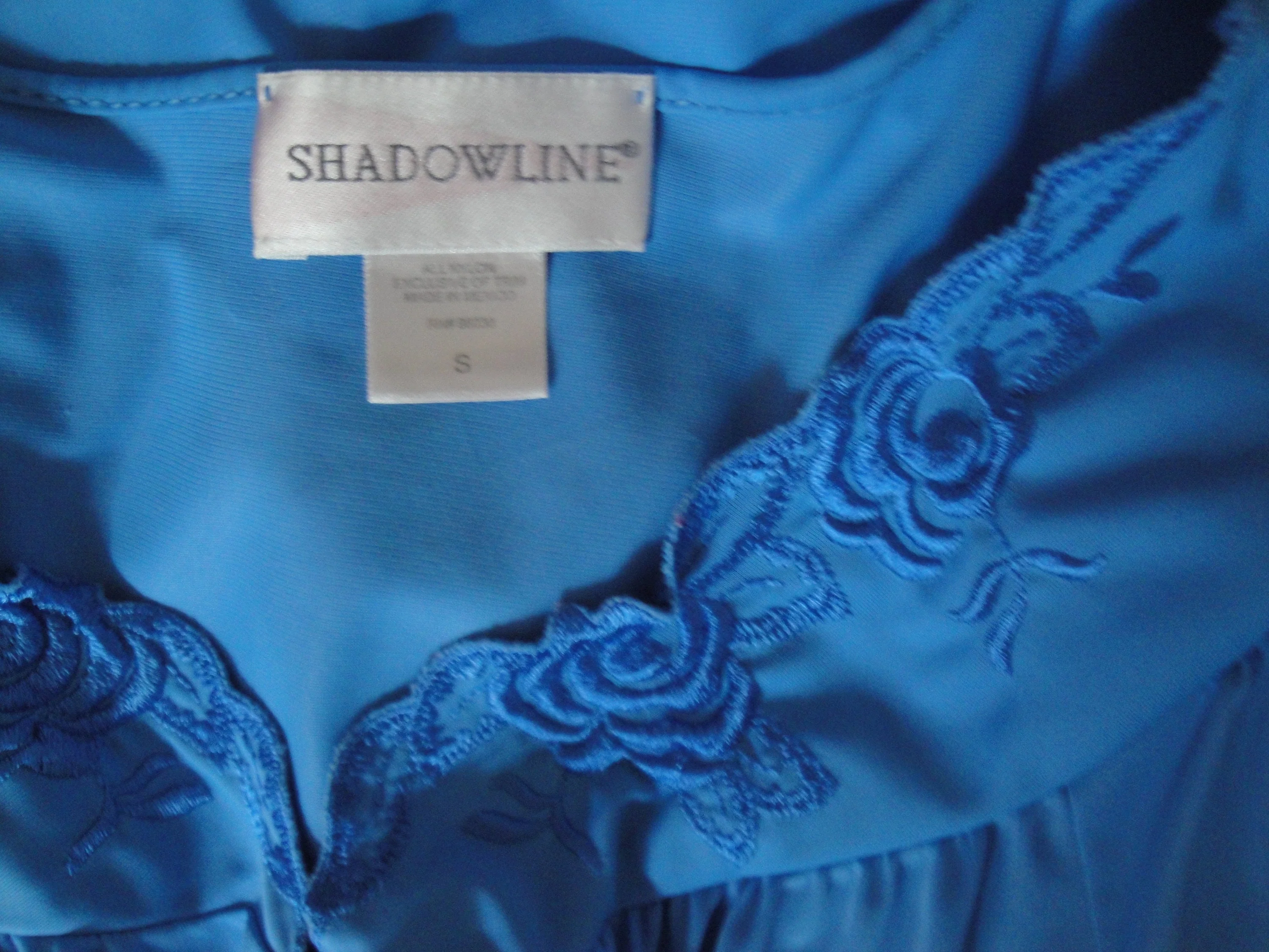 Shadowline Nylon Robe Cobalt Blue Floral Trim Yoke Small Sleeve Front Buttons Side Pocket Knee Length Vintage by Shadowline - Image 9