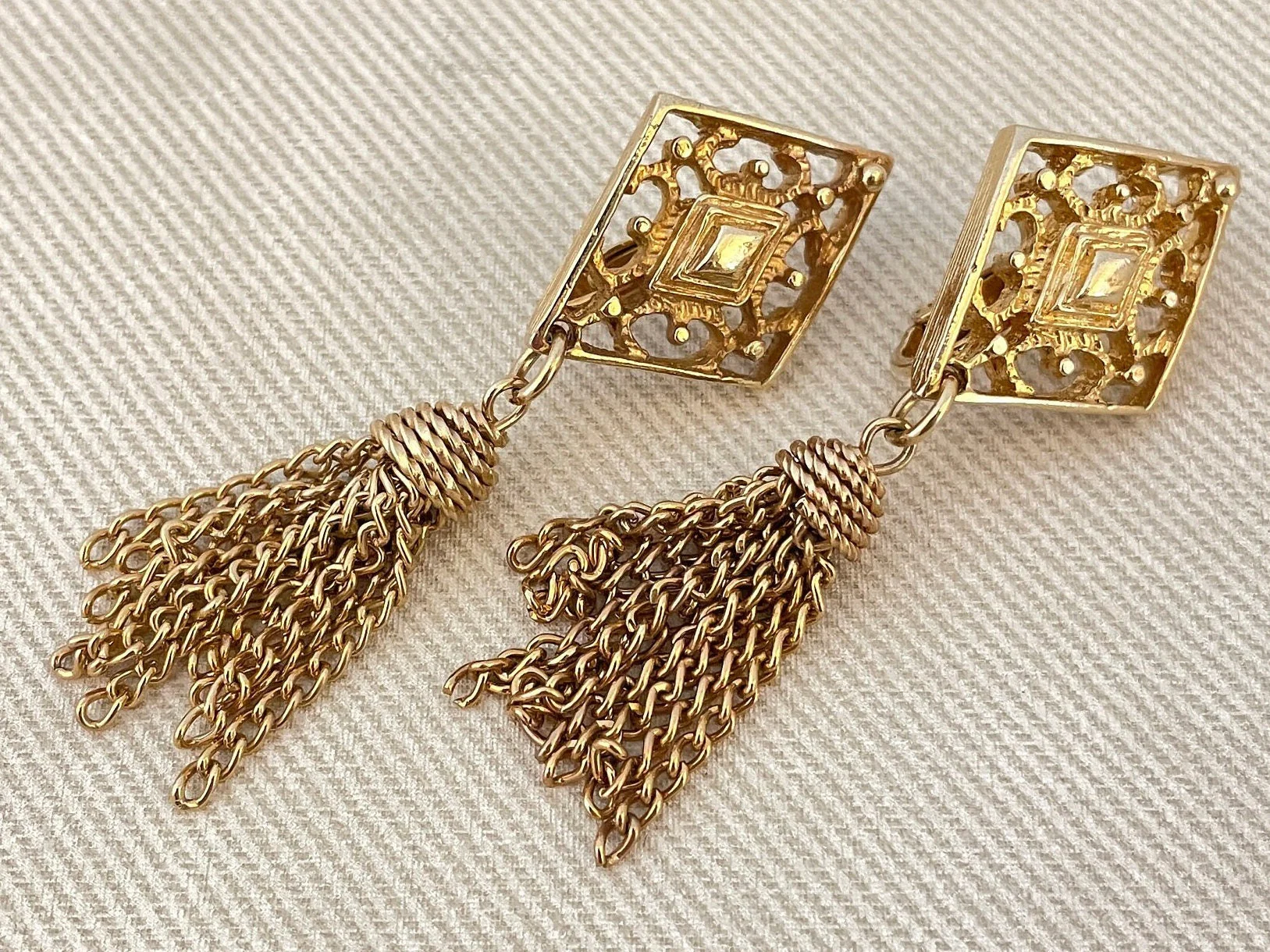 Signed Chain Tassel Clip On Statement Earrings by Sarah Coventry - Image 2
