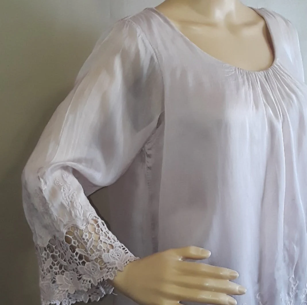 90's Asymmetrical Pastel Pink Silk Embroidered Lace Top by Angela Mara - Image 3