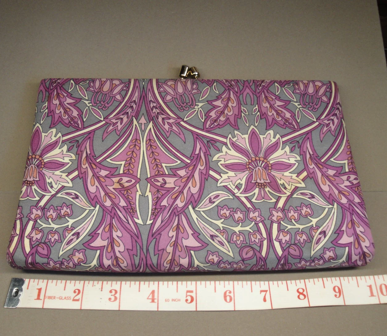 Silk Fabric Clutch 9 and 1/2 by 6 Inches with 1 Inch Depth Top Clasp Paisley Design In Purple Pink Gray and White Vtg by Banana Republic - Image 8