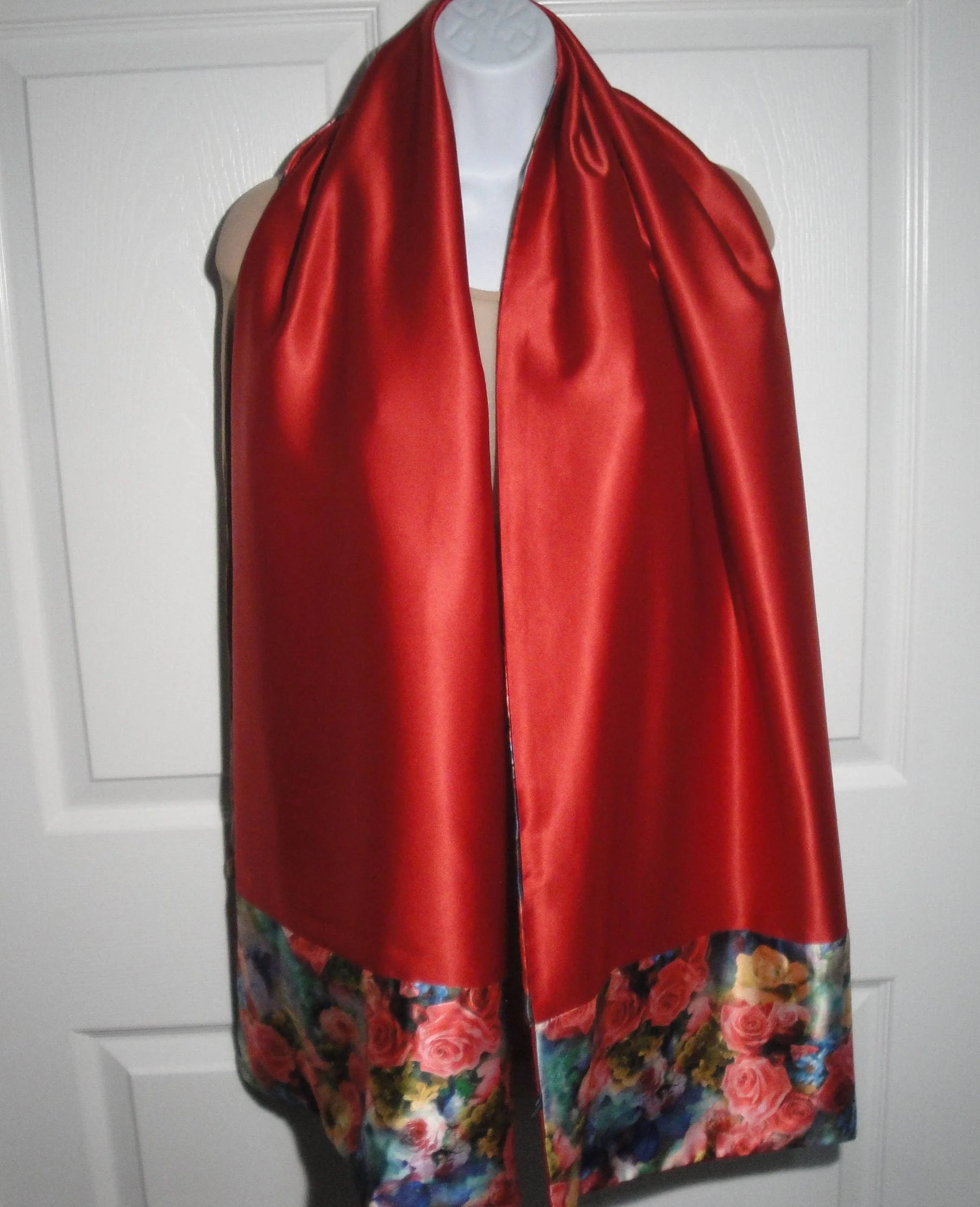 Silk Oblong Scarf Silk Red W Bright Floral Design Double Sided for Maximum Versatility Vintage - Image 2