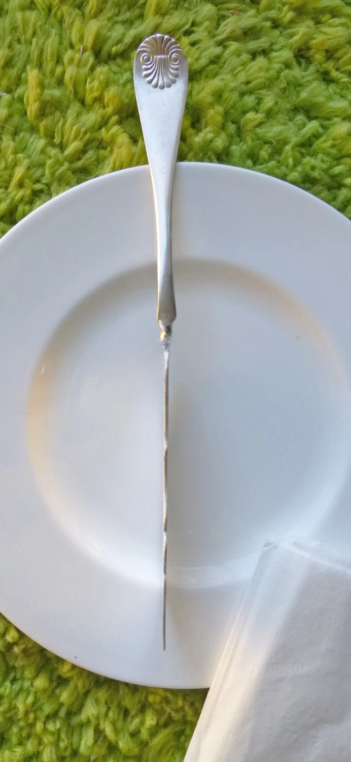 Silver Master Butter Knife with Turned Handle W. M. Rogers Setting Dining Wedding - Image 5