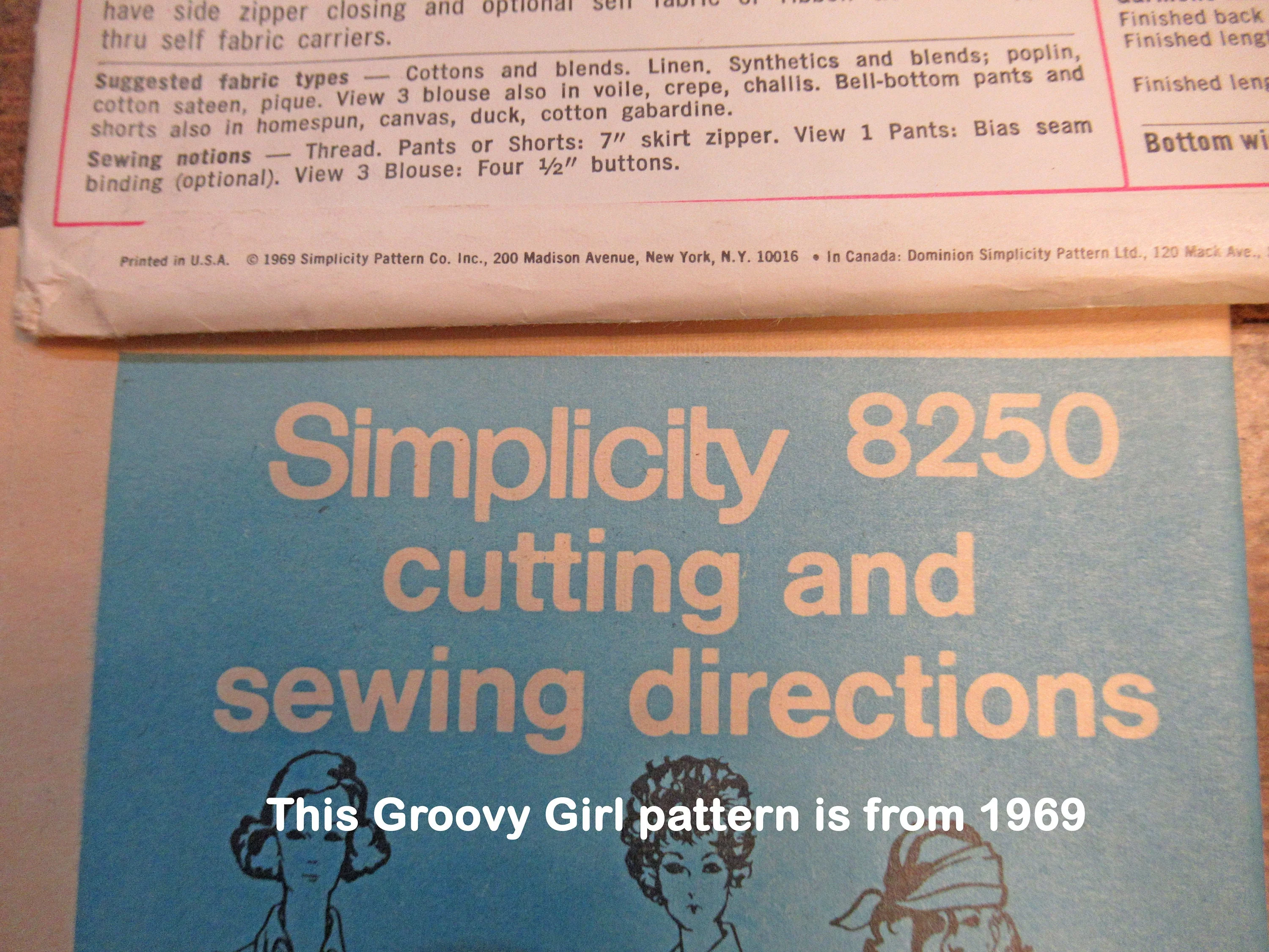 Simplicity 1969 Uncut 8250 Pattern for Bare Midriff Blouse Shorts and Hip Hugger Bell Bottoms by Simplicity - Image 5