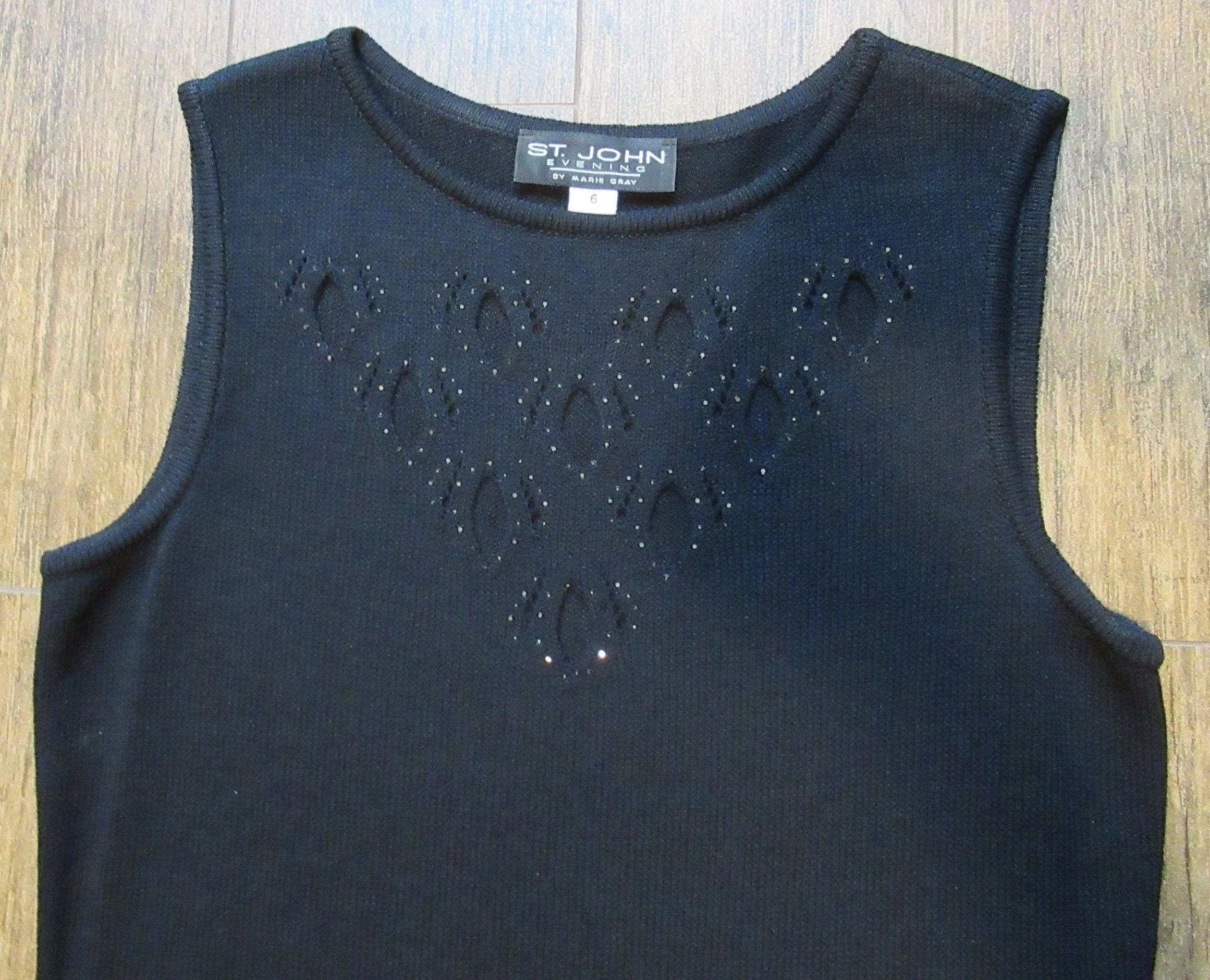 Size 6 Evening Dress Sleeveless Black Open Knit Bead Accents At Bodice and Hem Slim Fitted Knee Length Made In Usa Vtg by St John Knit - Image 7