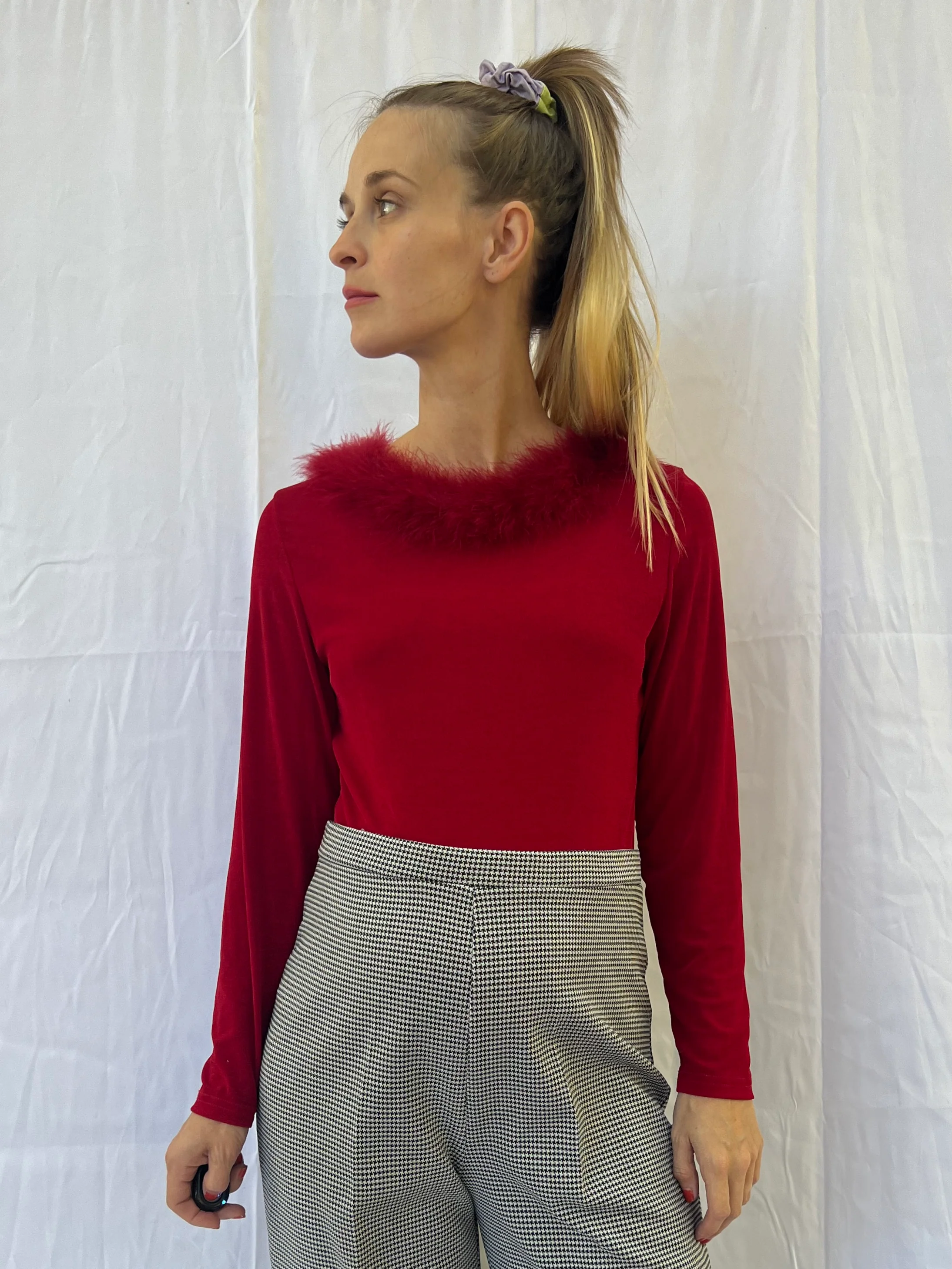 Slinky Red Feather Top - Image 5
