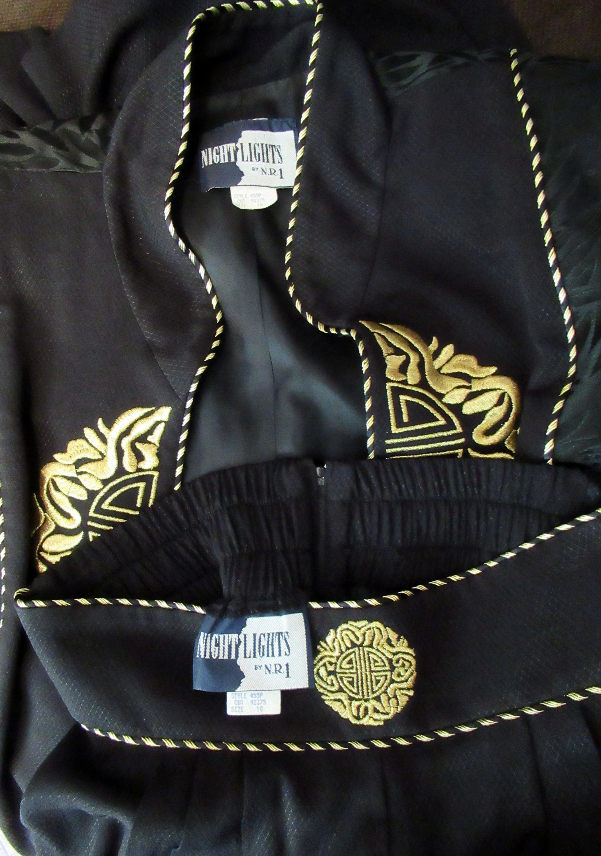 Sm Jacket and Palazzo Night Lights Black Gold Length Blazer High Pants Acetate Rayon by Michael Calderon For Night Lights - Image 7