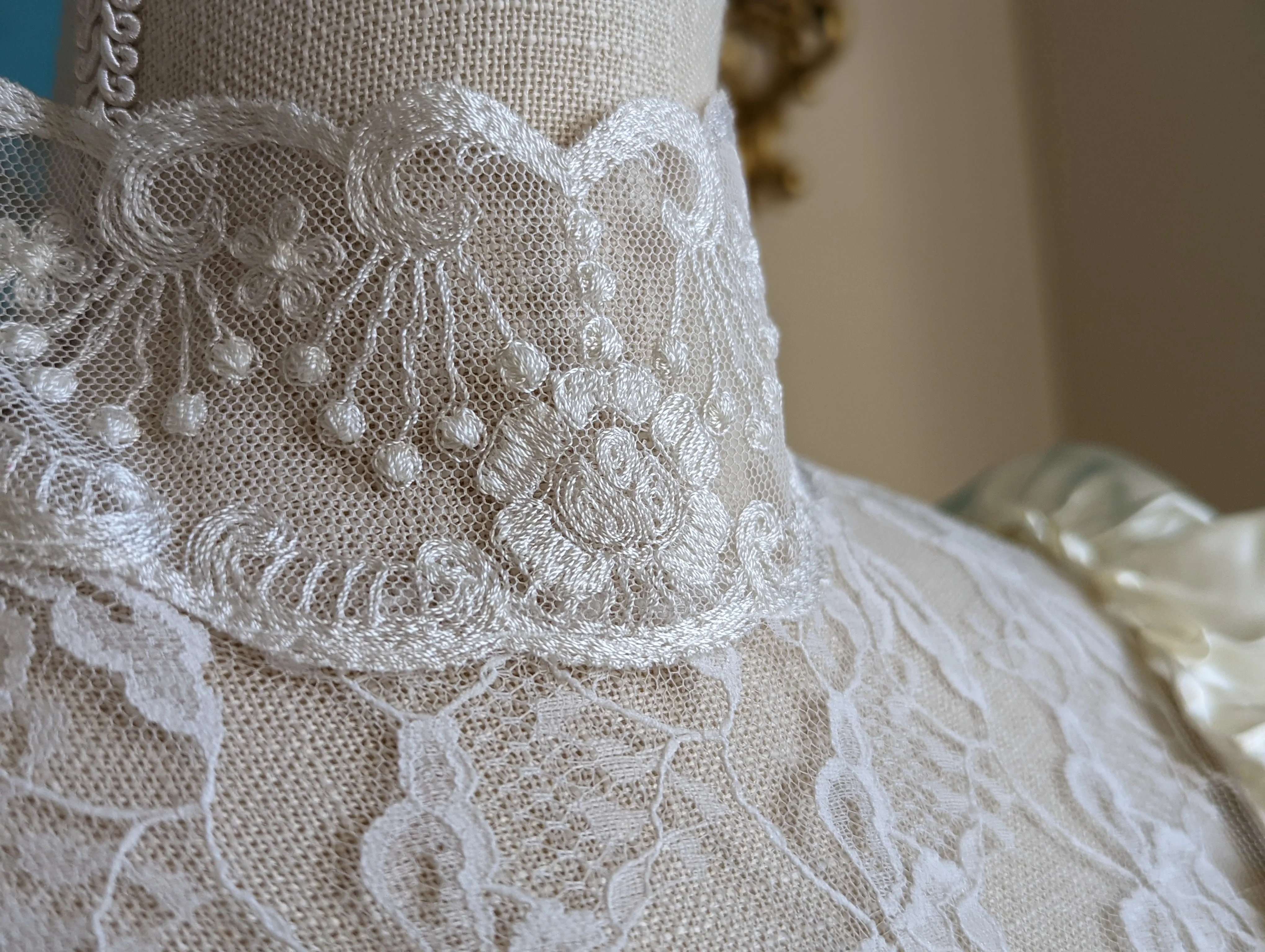 Southern Belle Inspired Renaissance Vintage Wedding Dress - Image 4