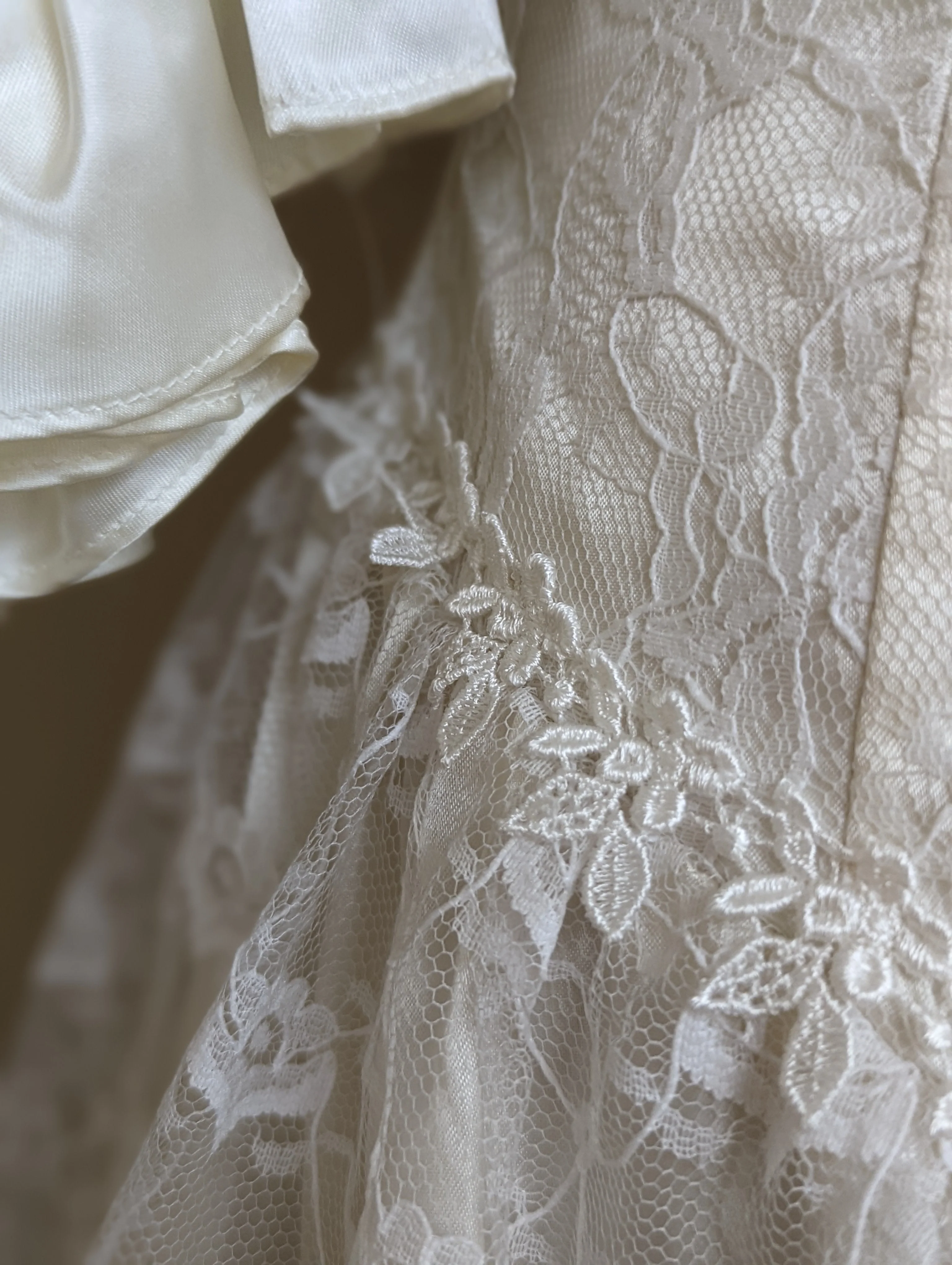 Southern Belle Inspired Renaissance Vintage Wedding Dress - Image 7