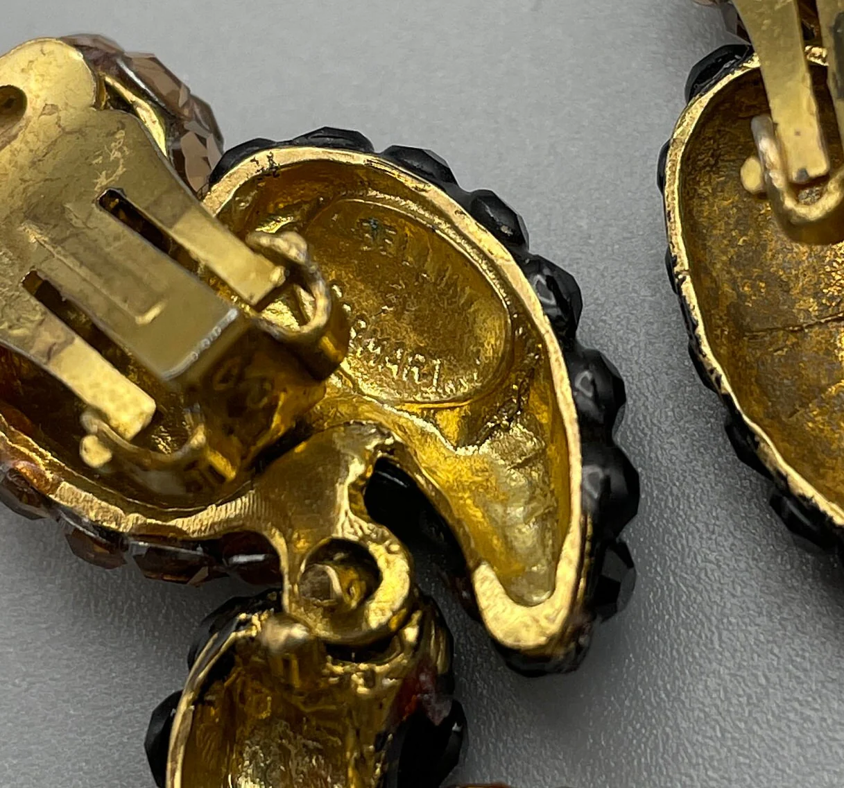 Sparkling Vintage Bellini Clip-On Statement Earrings Bellini by Formart Signed Vintage Runway Couture by Bellini By Formart - Image 5